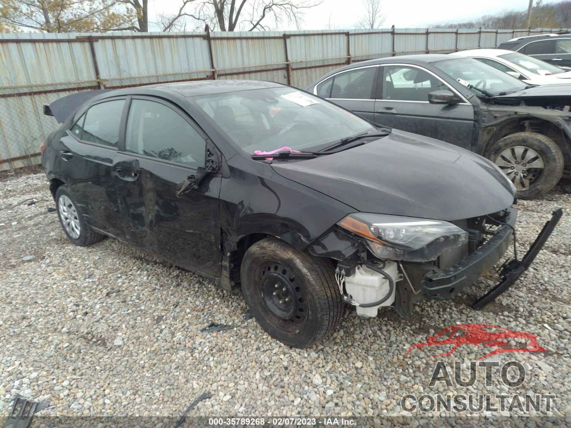 TOYOTA COROLLA 2018 - 5YFBURHE7JP756188