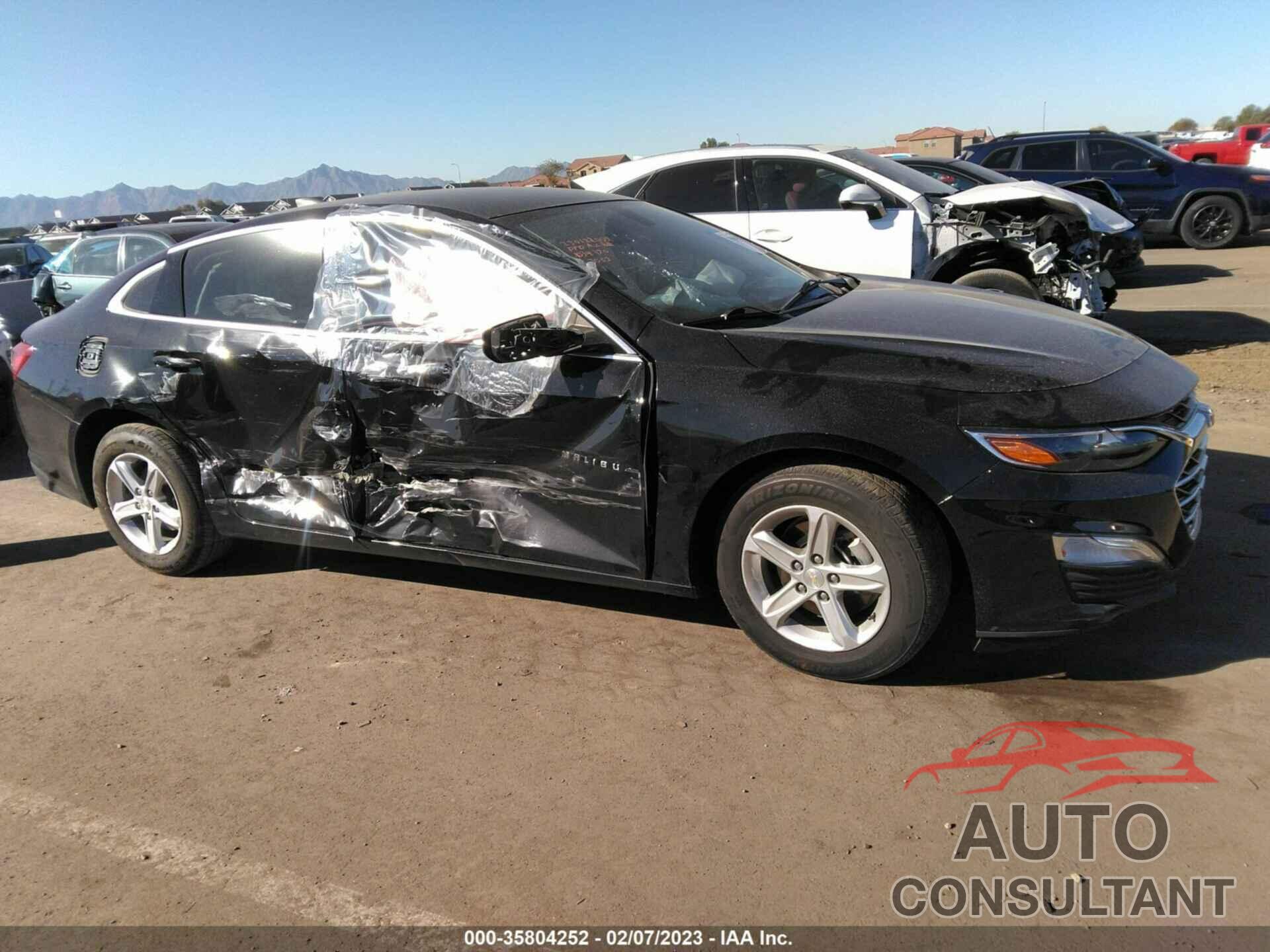 CHEVROLET MALIBU 2019 - 1G1ZB5ST0KF123053