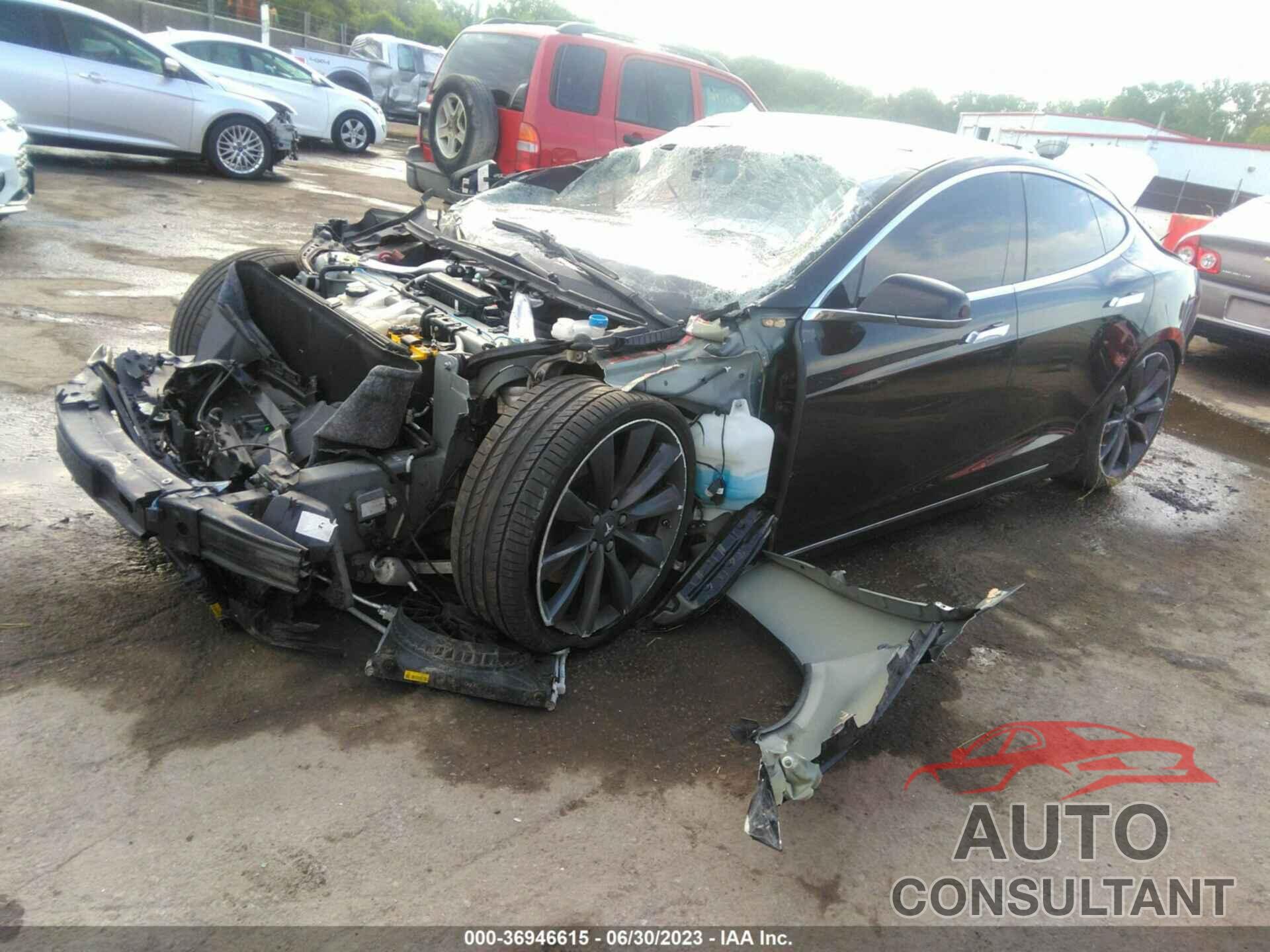 TESLA MODEL S 2016 - 5YJSA1E25GF153913