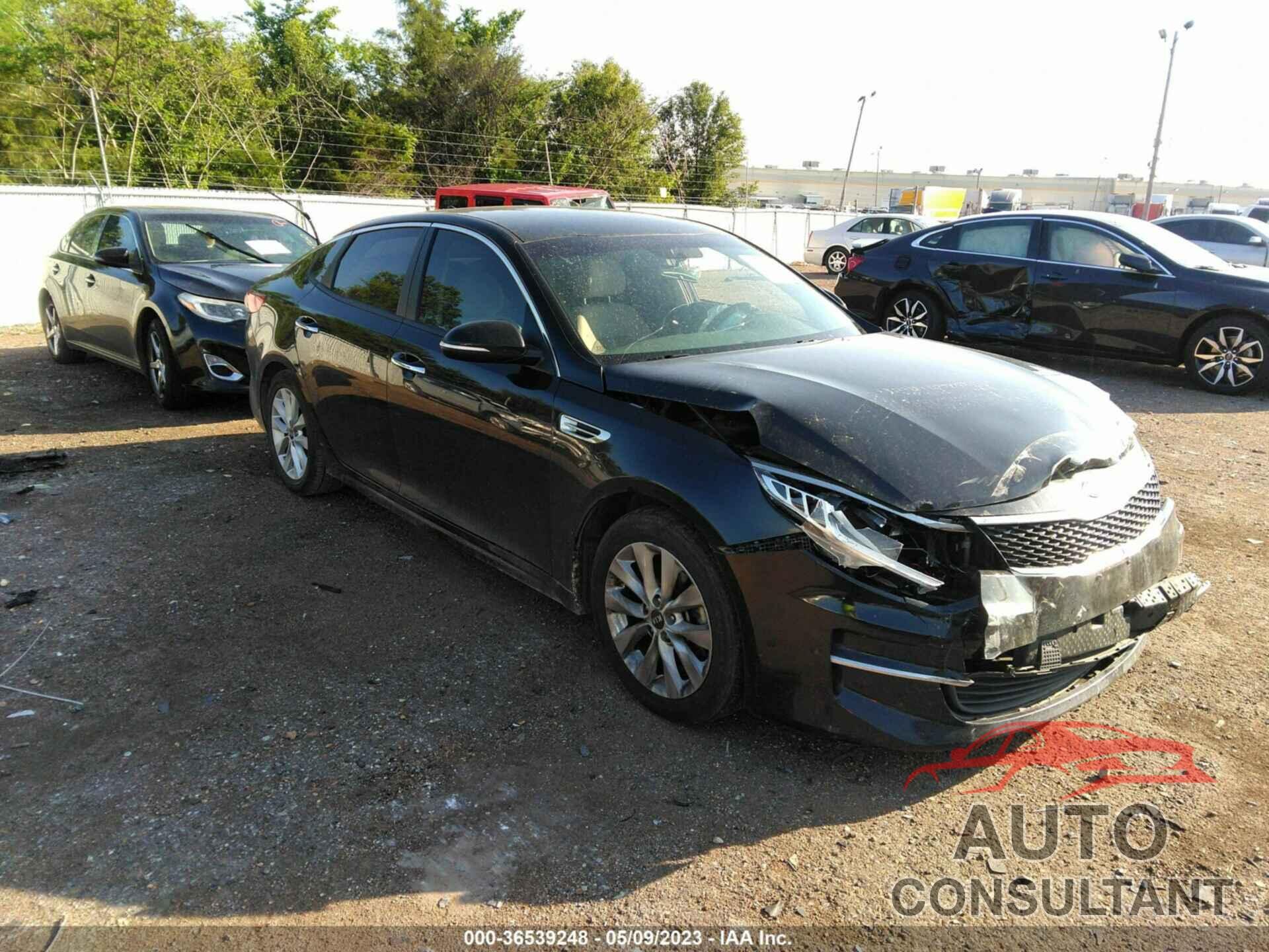 KIA OPTIMA 2018 - 5XXGT4L33JG251579
