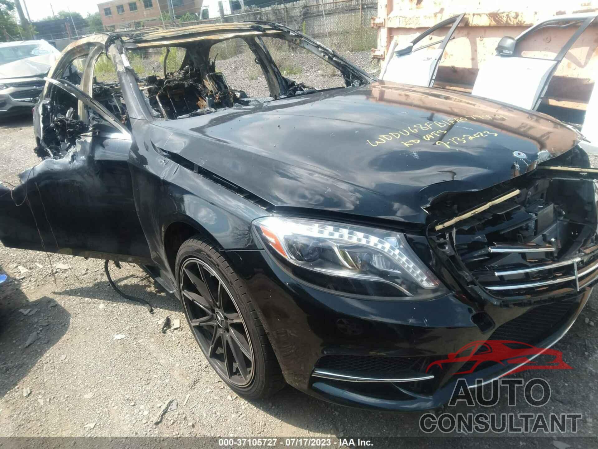 MERCEDES-BENZ S 550 2015 - WDDUG8FB1FA079434