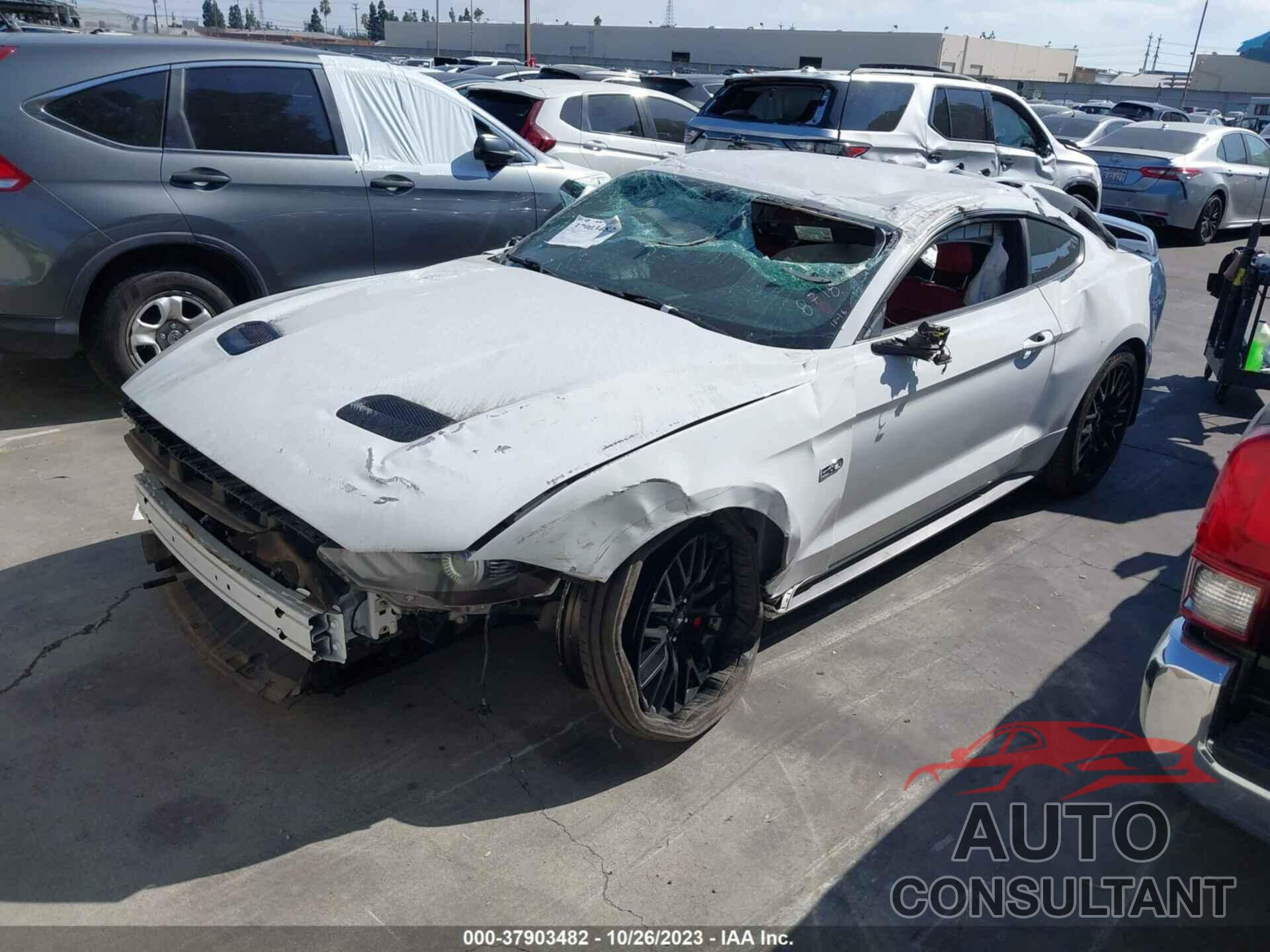 FORD MUSTANG 2018 - 1FA6P8CF7J5128718