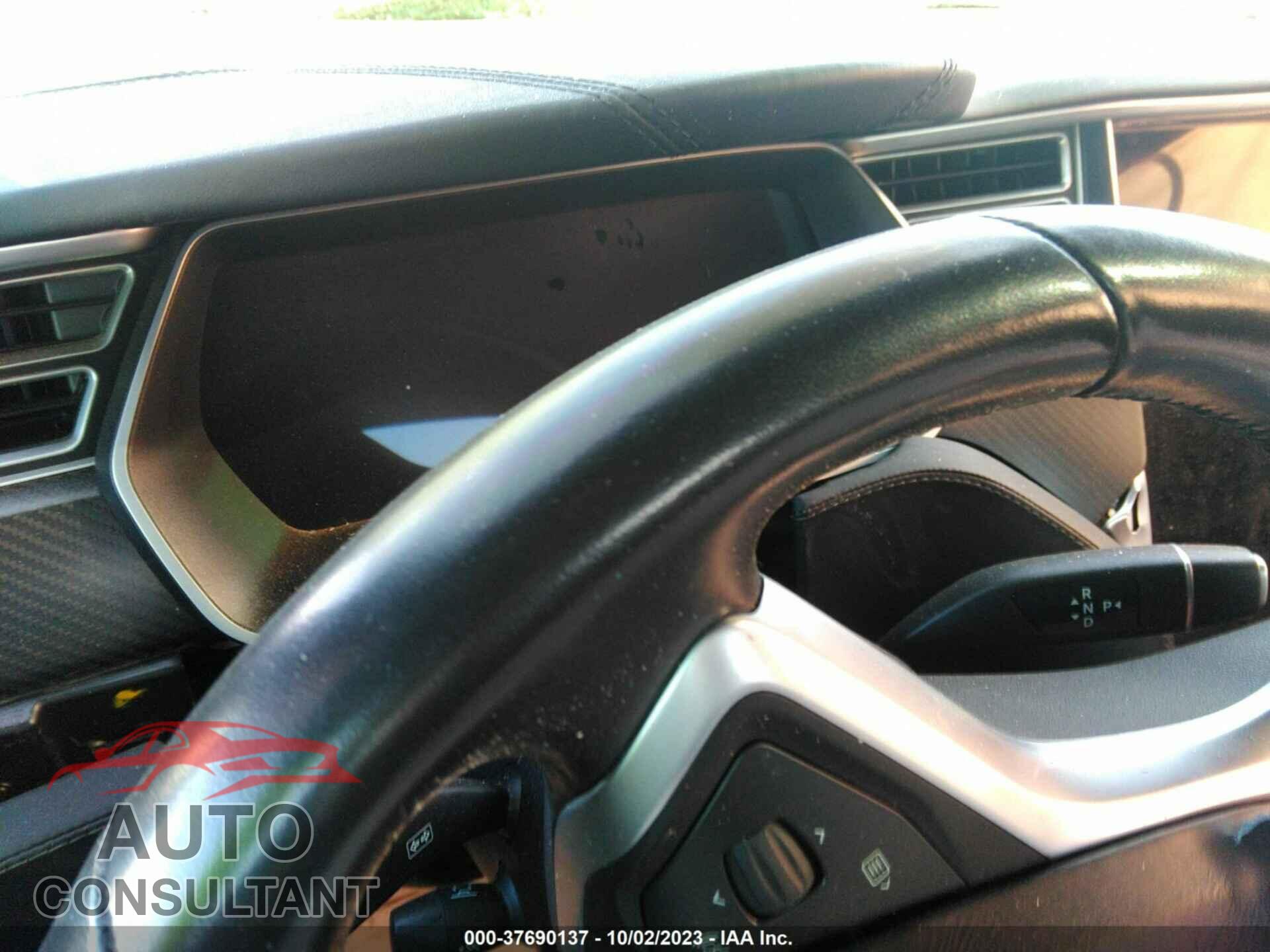 TESLA MODEL S 2017 - 5YJSA1E21HF217043
