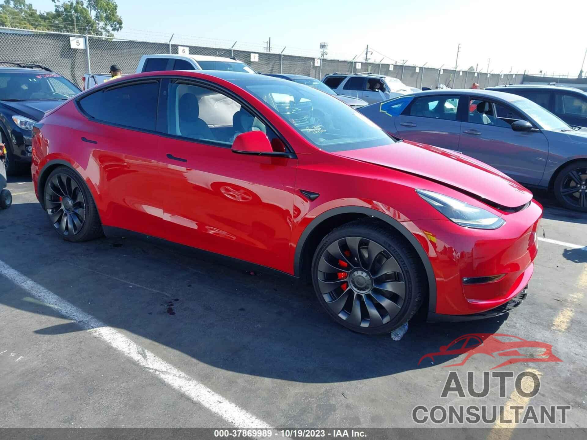 TESLA MODEL Y 2023 - 7SAYGDEF4PF834502