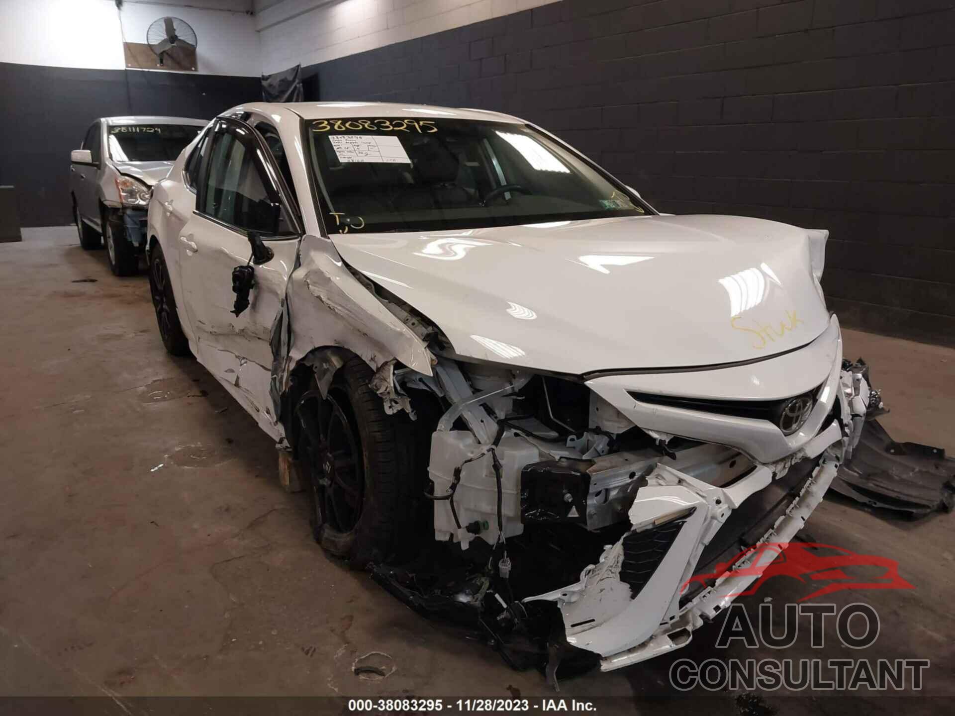 TOYOTA CAMRY 2021 - 4T1G11AK9MU460916