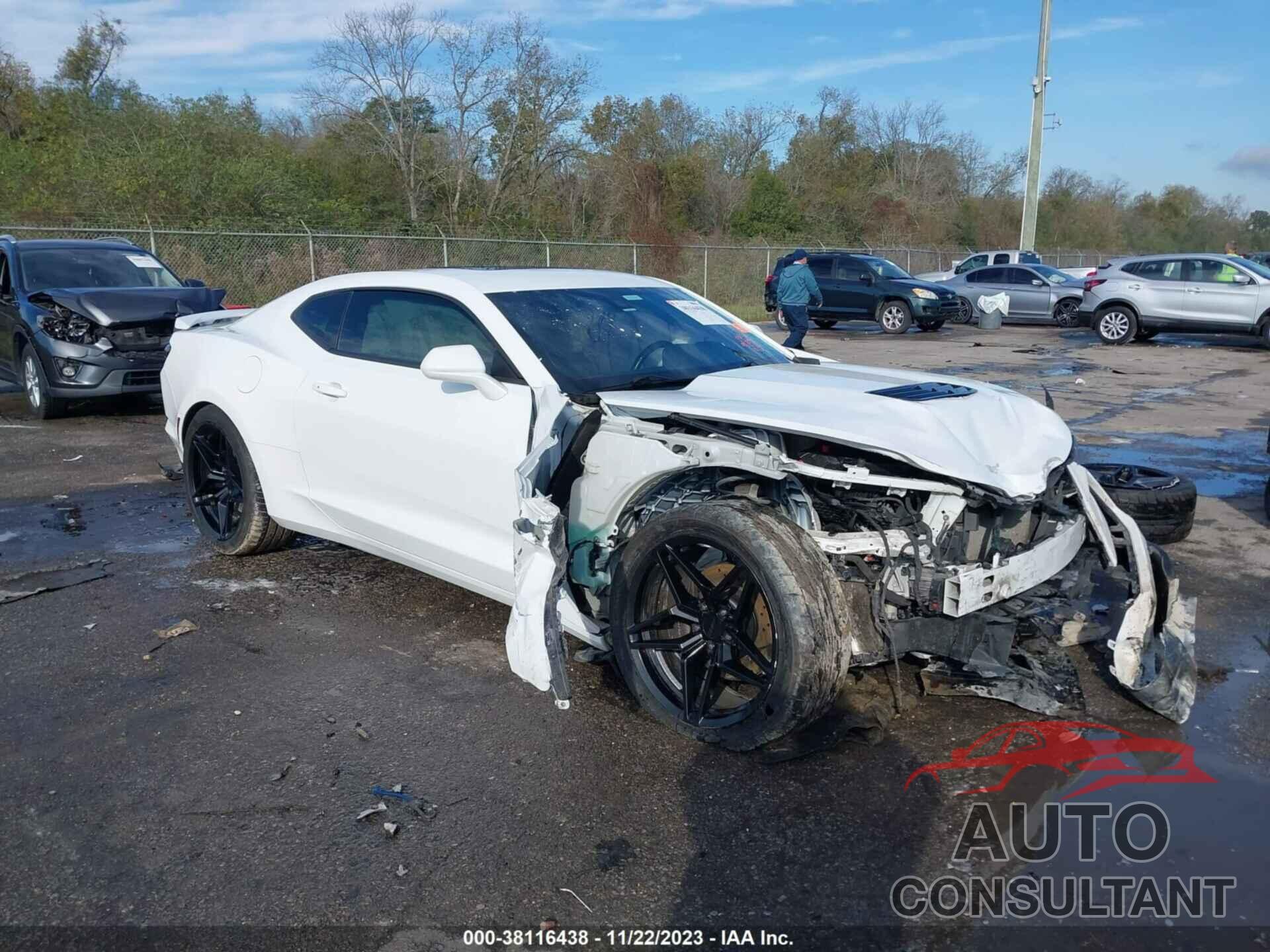 CHEVROLET CAMARO 2019 - 1G1FH1R7XK0121381