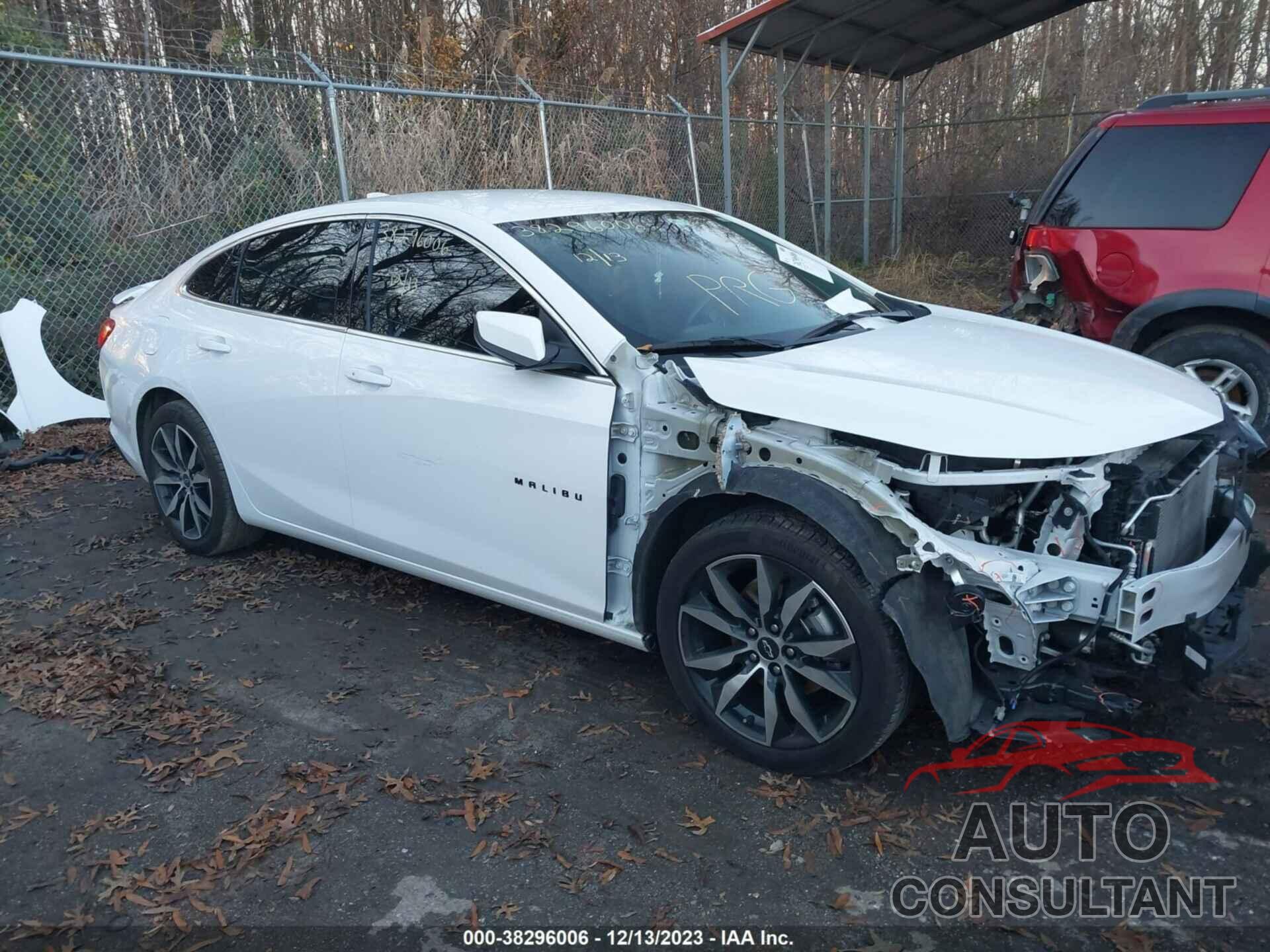 CHEVROLET MALIBU 2021 - 1G1ZG5ST1MF085658