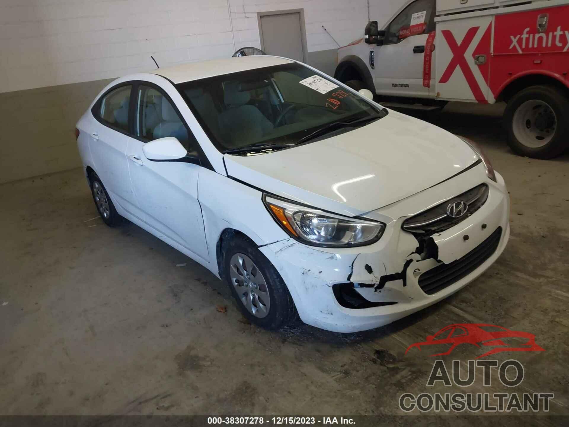 HYUNDAI ACCENT 2017 - KMHCT4AE7HU210729