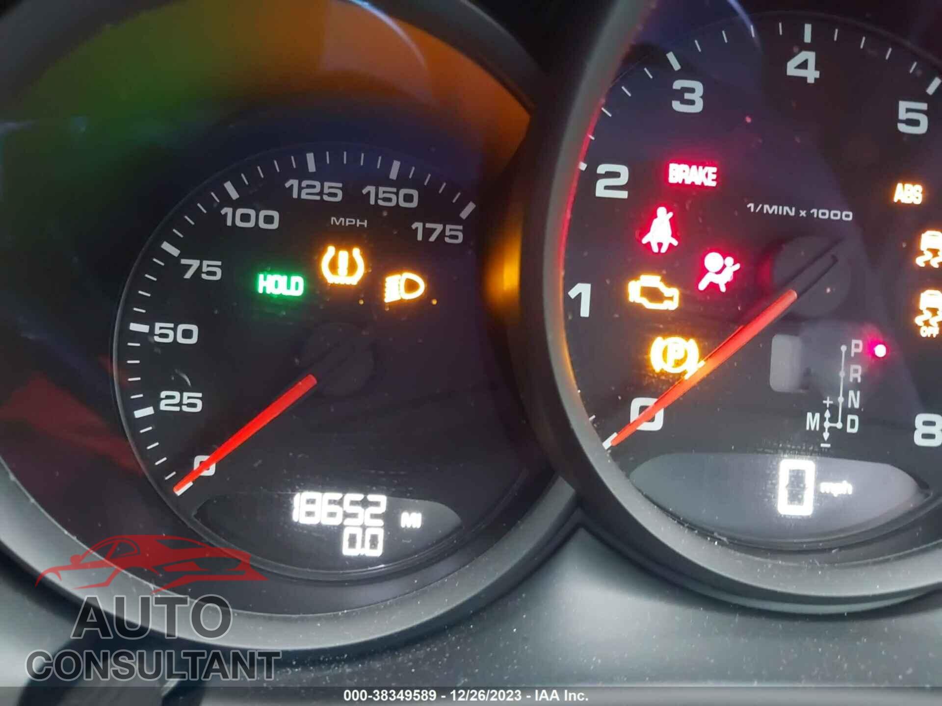 PORSCHE MACAN 2021 - WP1AA2A58MLB13608