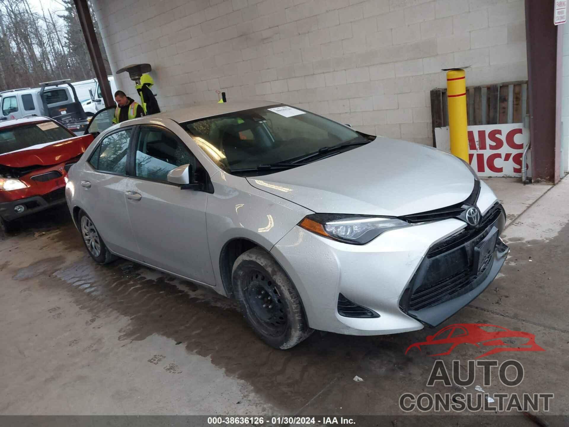 TOYOTA COROLLA 2017 - 2T1BURHE2HC860128