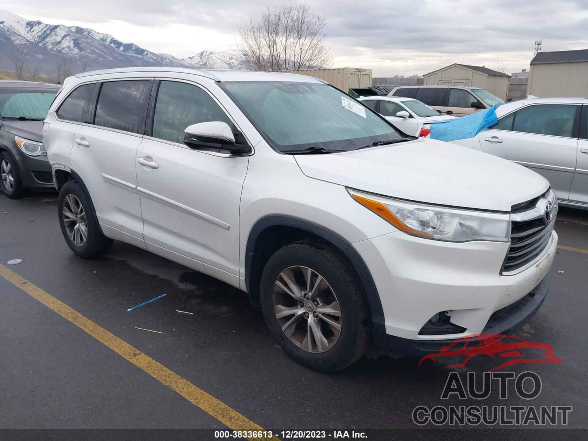 TOYOTA HIGHLANDER 2015 - 5TDJKRFH7FS221911