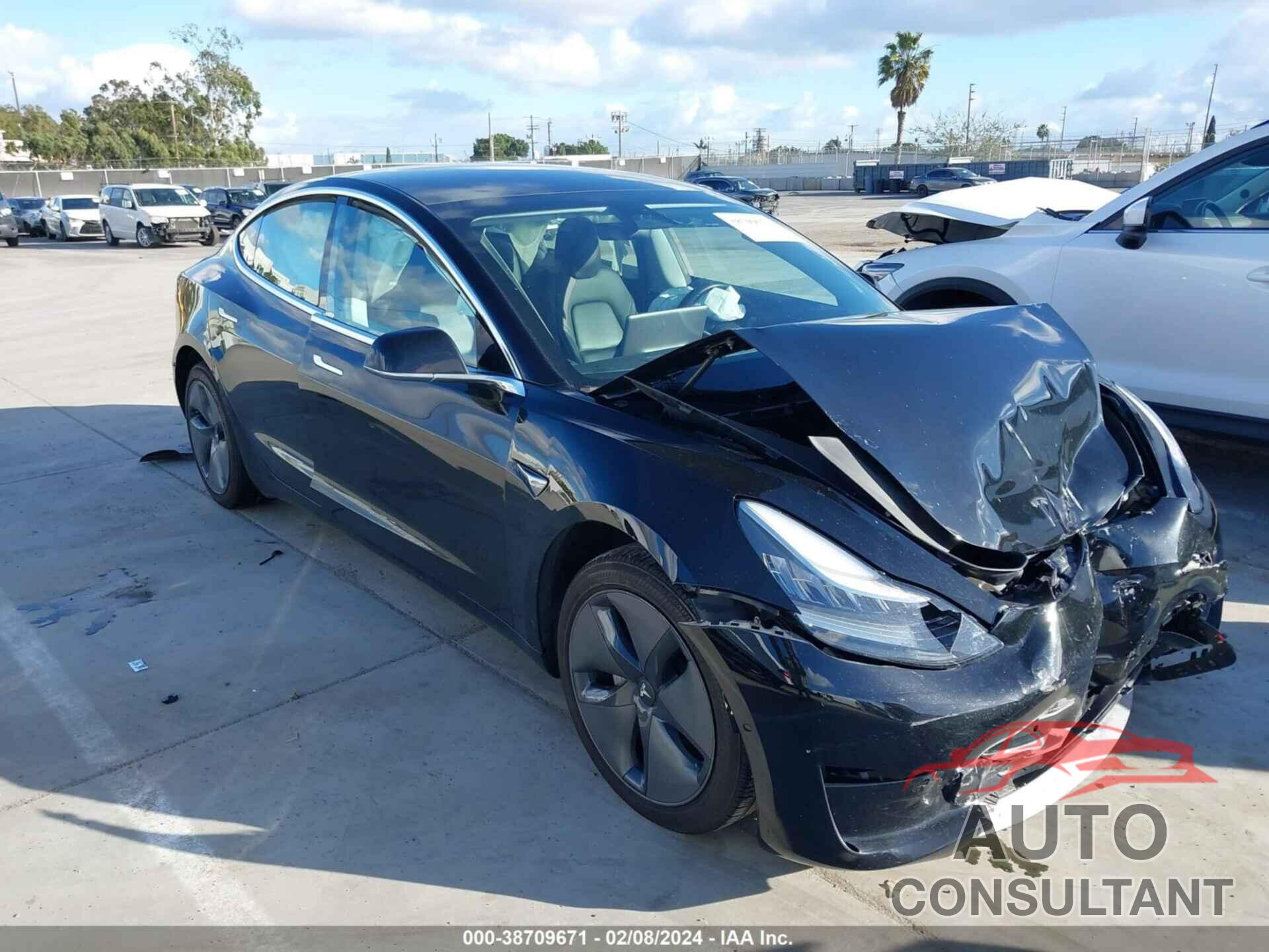 TESLA MODEL 3 2019 - 5YJ3E1EA0KF395193