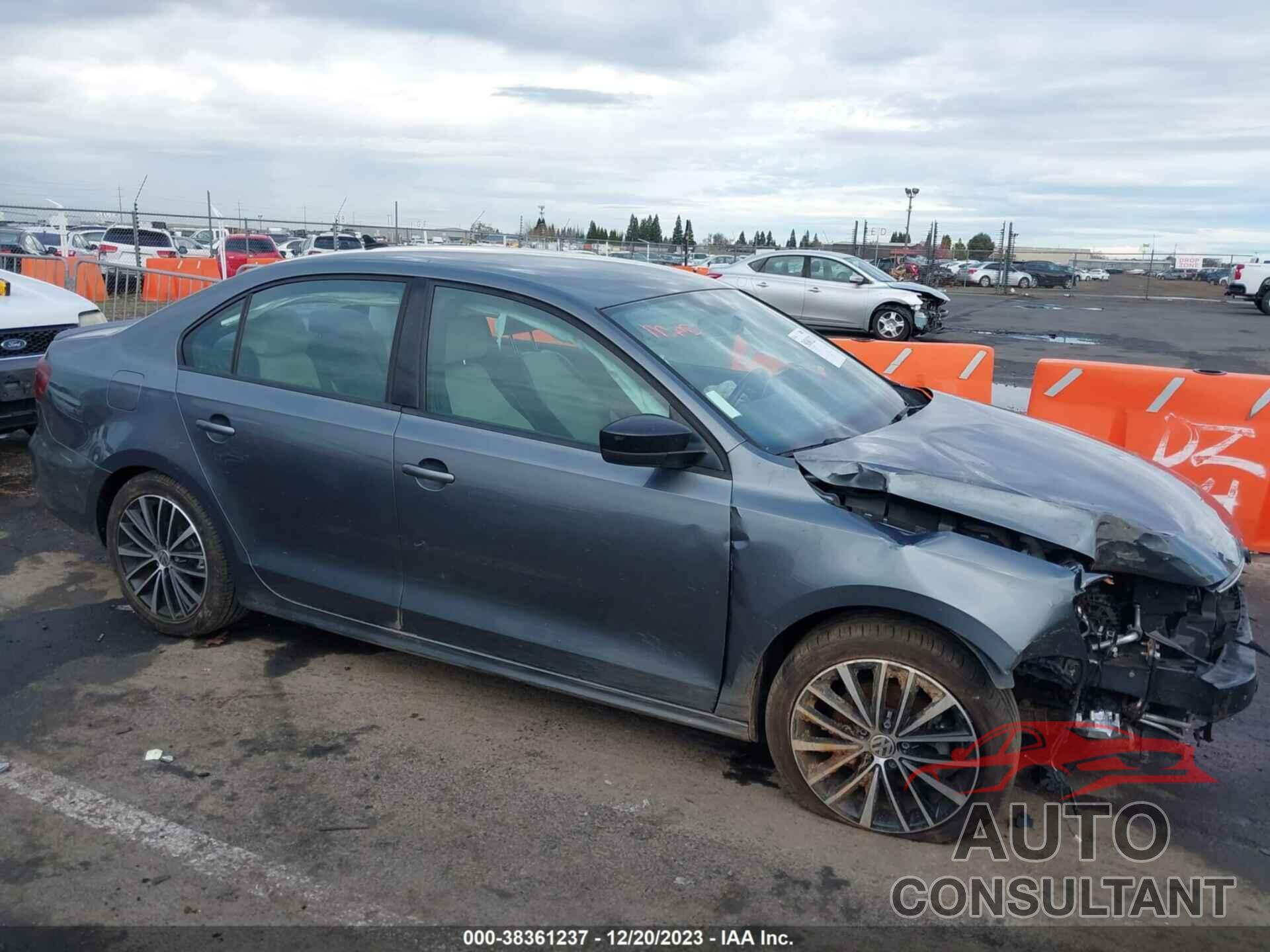 VOLKSWAGEN JETTA 2016 - 3VWD17AJ1GM404766
