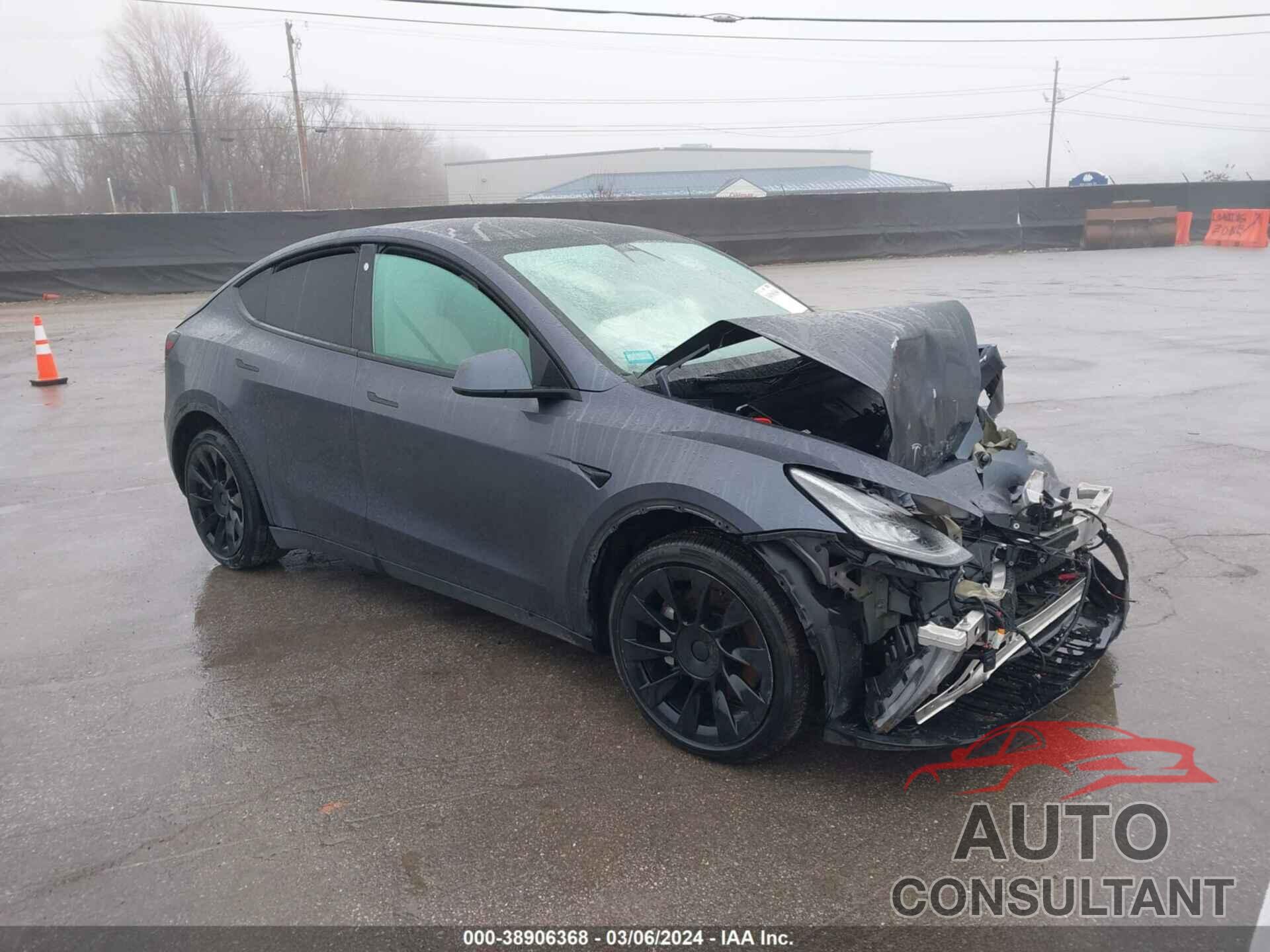 TESLA MODEL Y 2021 - 5YJYGDEE9MF293821