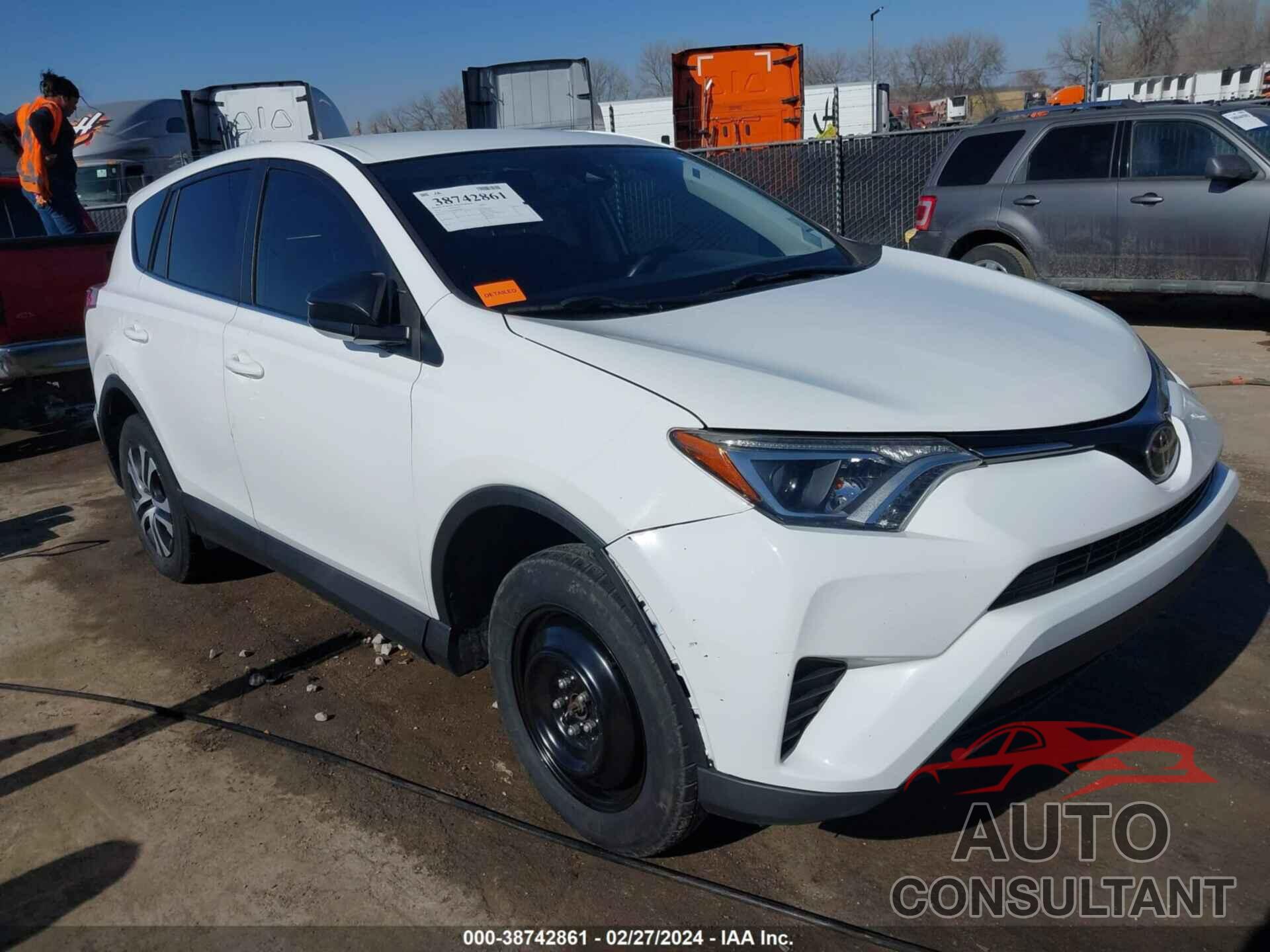 TOYOTA RAV4 2018 - 2T3ZFREV8JW424666