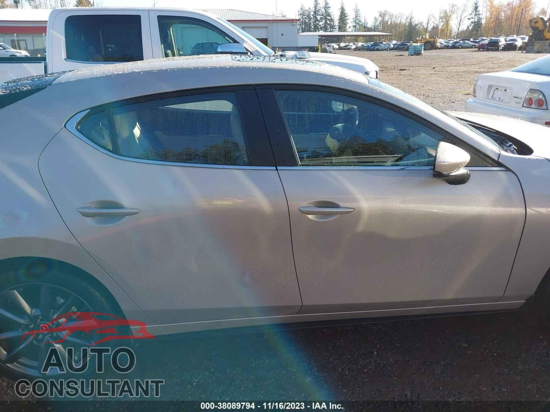 MAZDA MAZDA3 2022 - JM1BPALL3N1517455