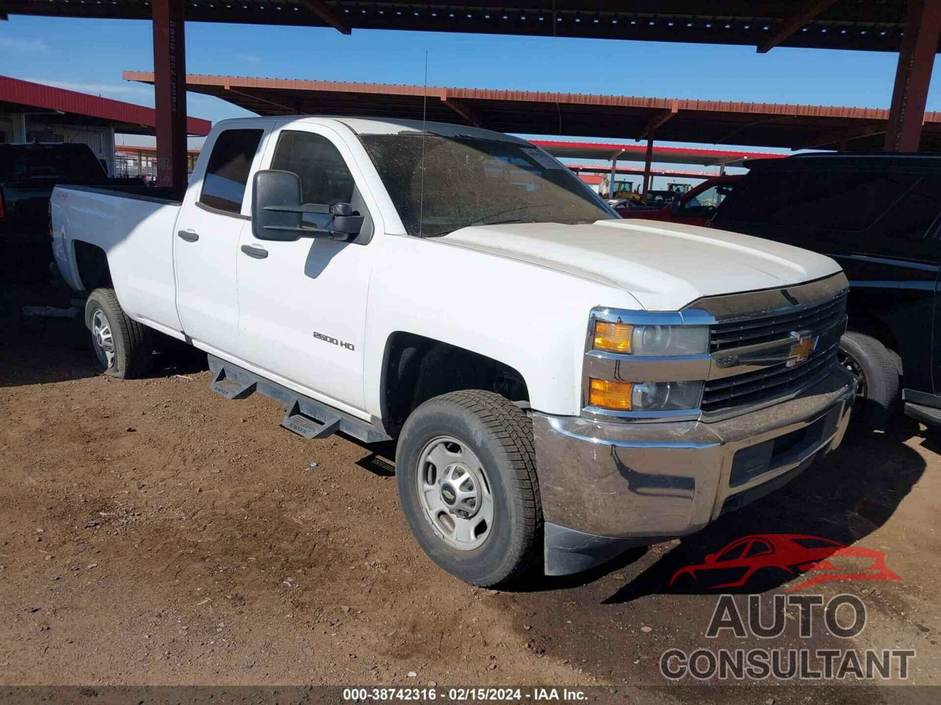 CHEVROLET SILVERADO 2018 - 1GC2KUEG1JZ117633