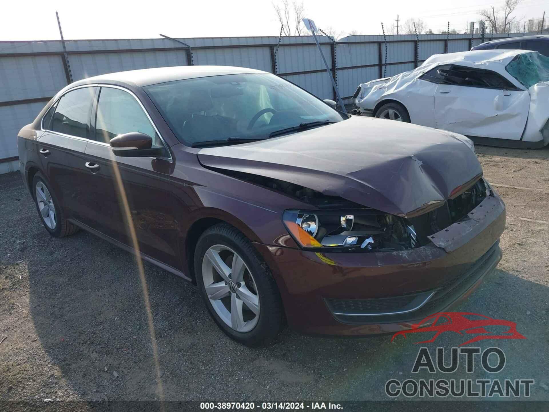 VOLKSWAGEN PASSAT 2013 - 1VWBH7A35DC150285