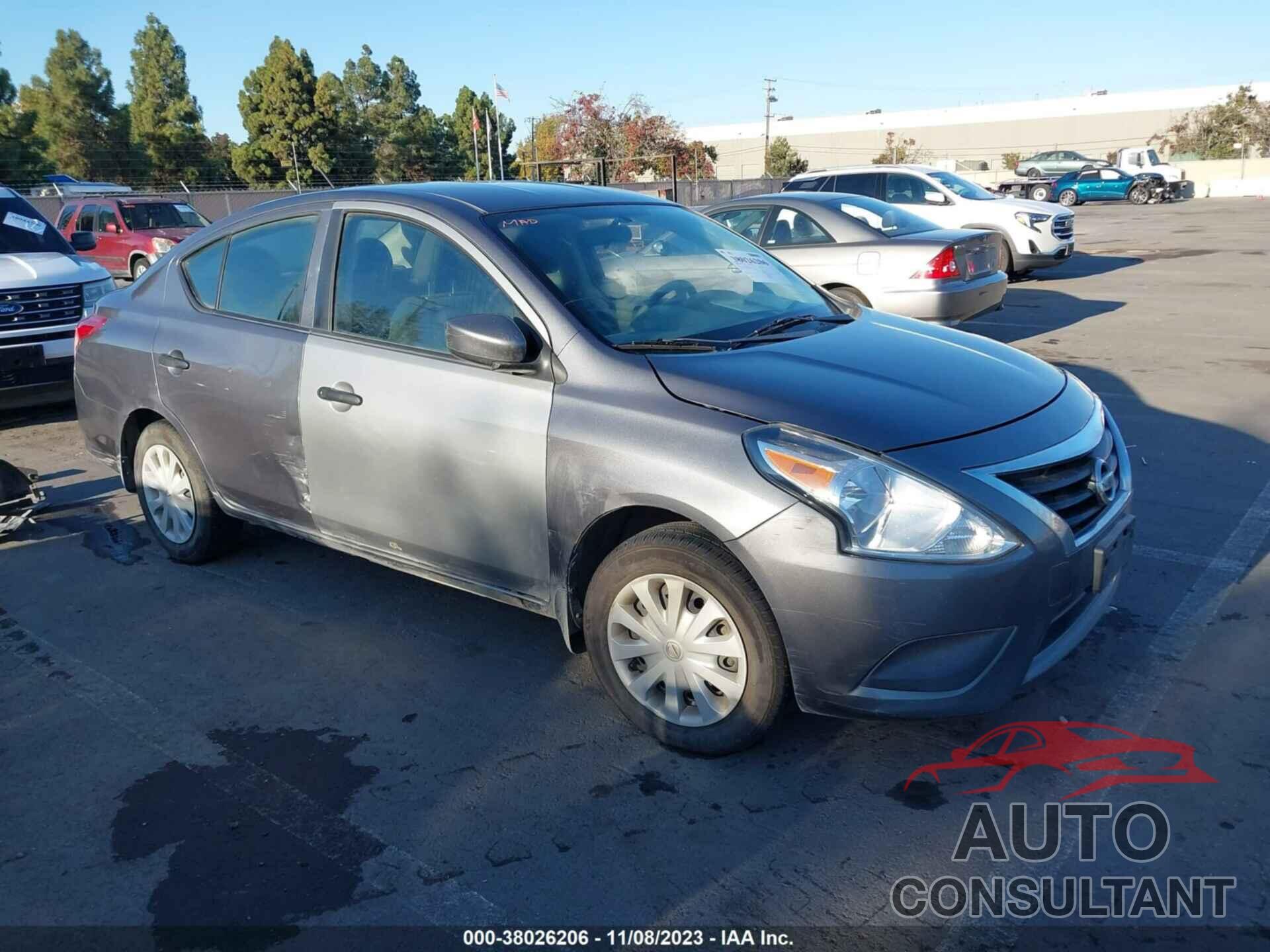 NISSAN VERSA 2018 - 3N1CN7APXJL802484