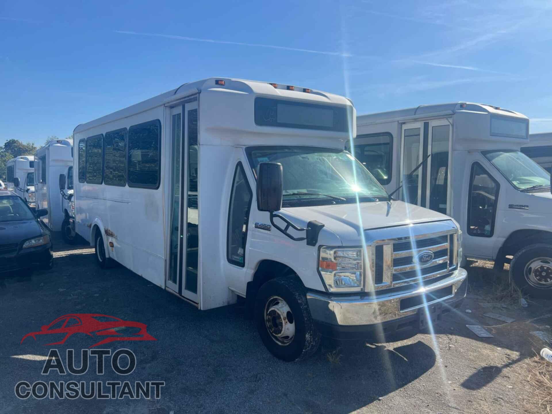 FORD E-450 CUTAWAY 2017 - 1FDFE4FS3HDC32006