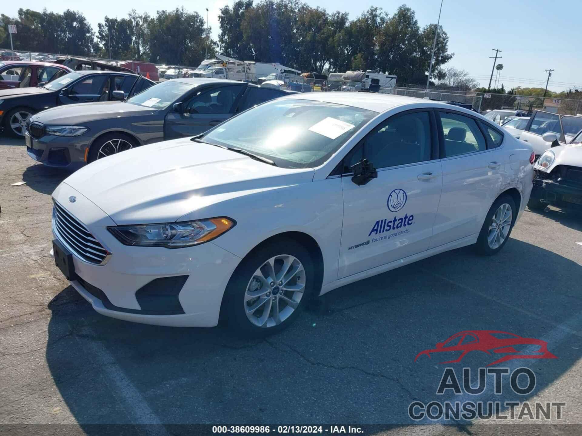 FORD FUSION HYBRID 2019 - 3FA6P0LU0KR137775