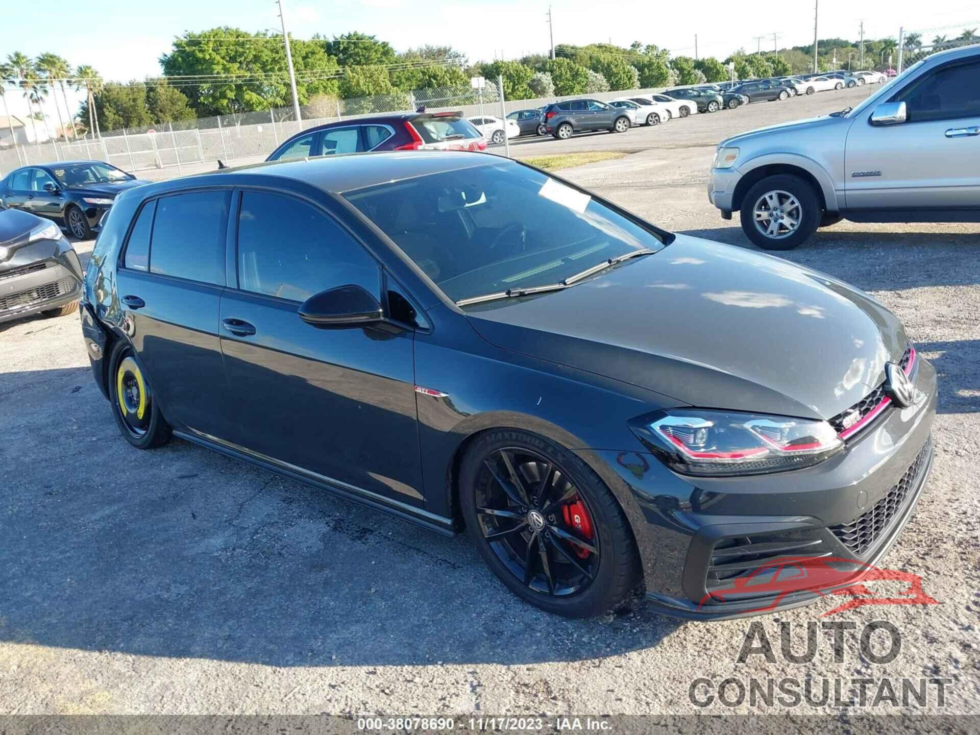 VOLKSWAGEN GOLF GTI 2019 - 3VW6T7AU9KM004332