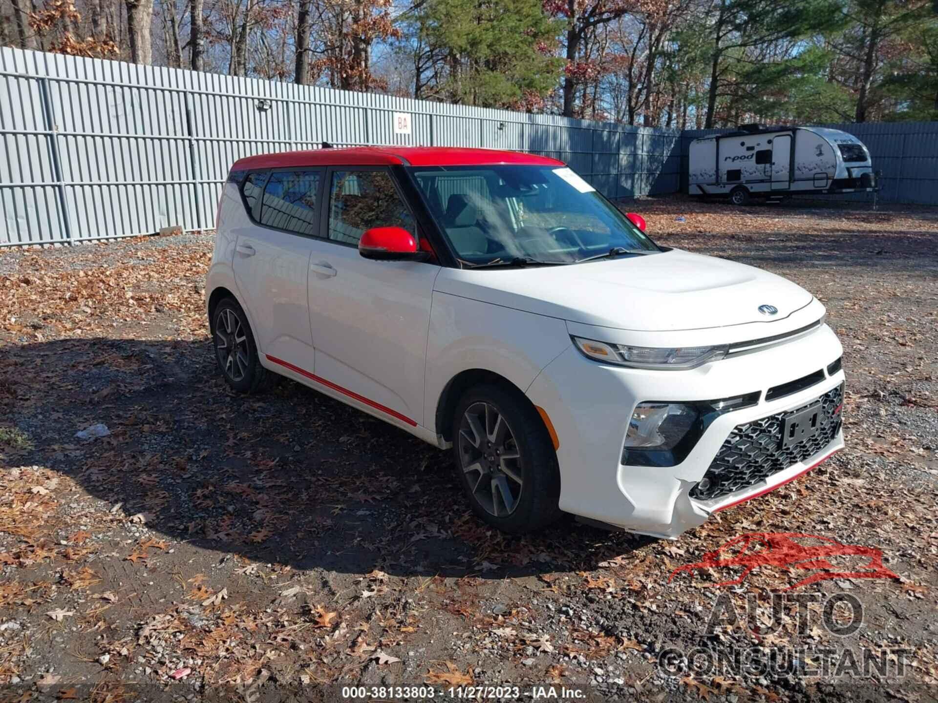 KIA SOUL 2020 - KNDJ63AU0L7058031