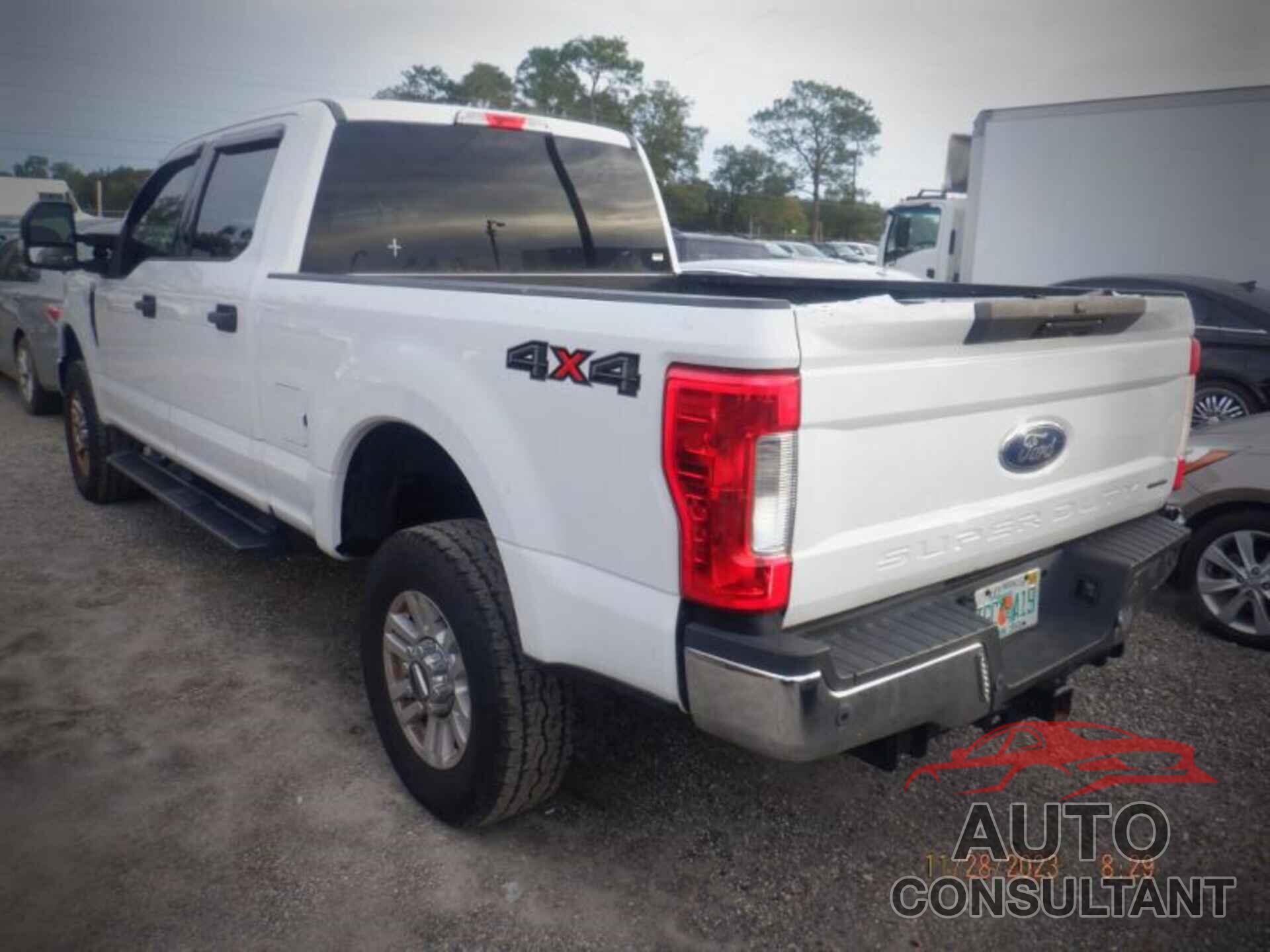 FORD F-250 2017 - 1FT7W2B66HED72306