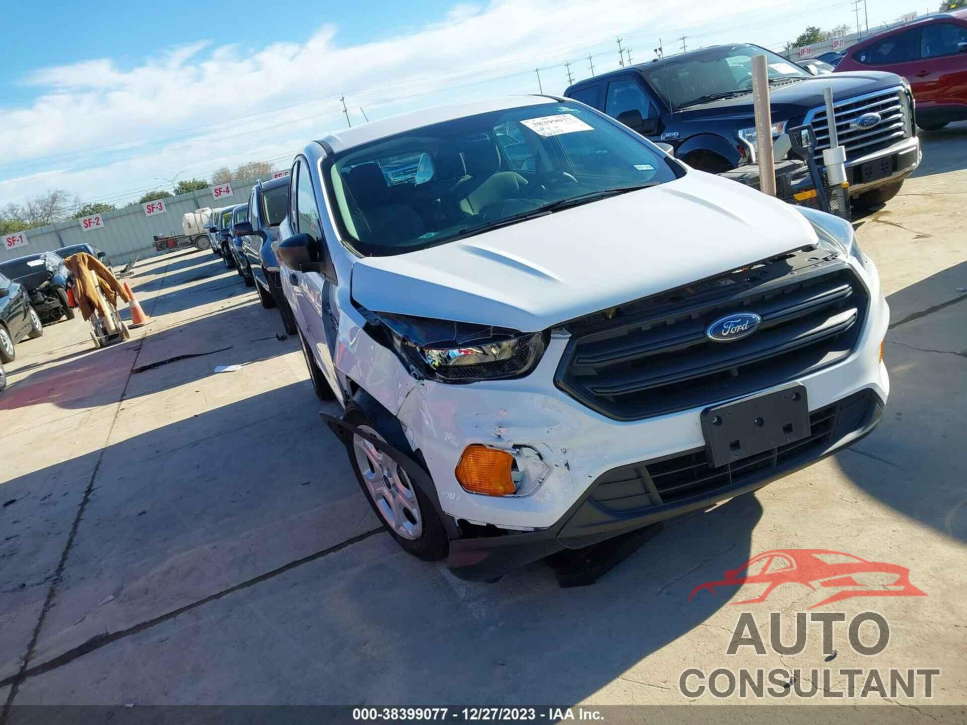 FORD ESCAPE 2019 - 1FMCU0F71KUA78980