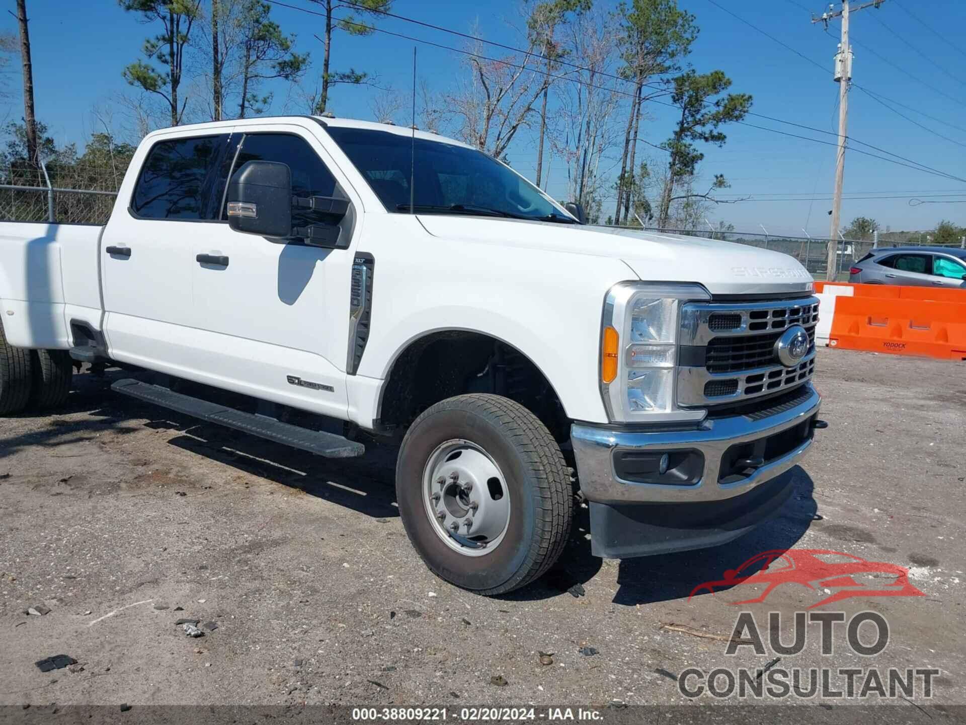 FORD F-350 2023 - 1FT8W3DT0PED17507