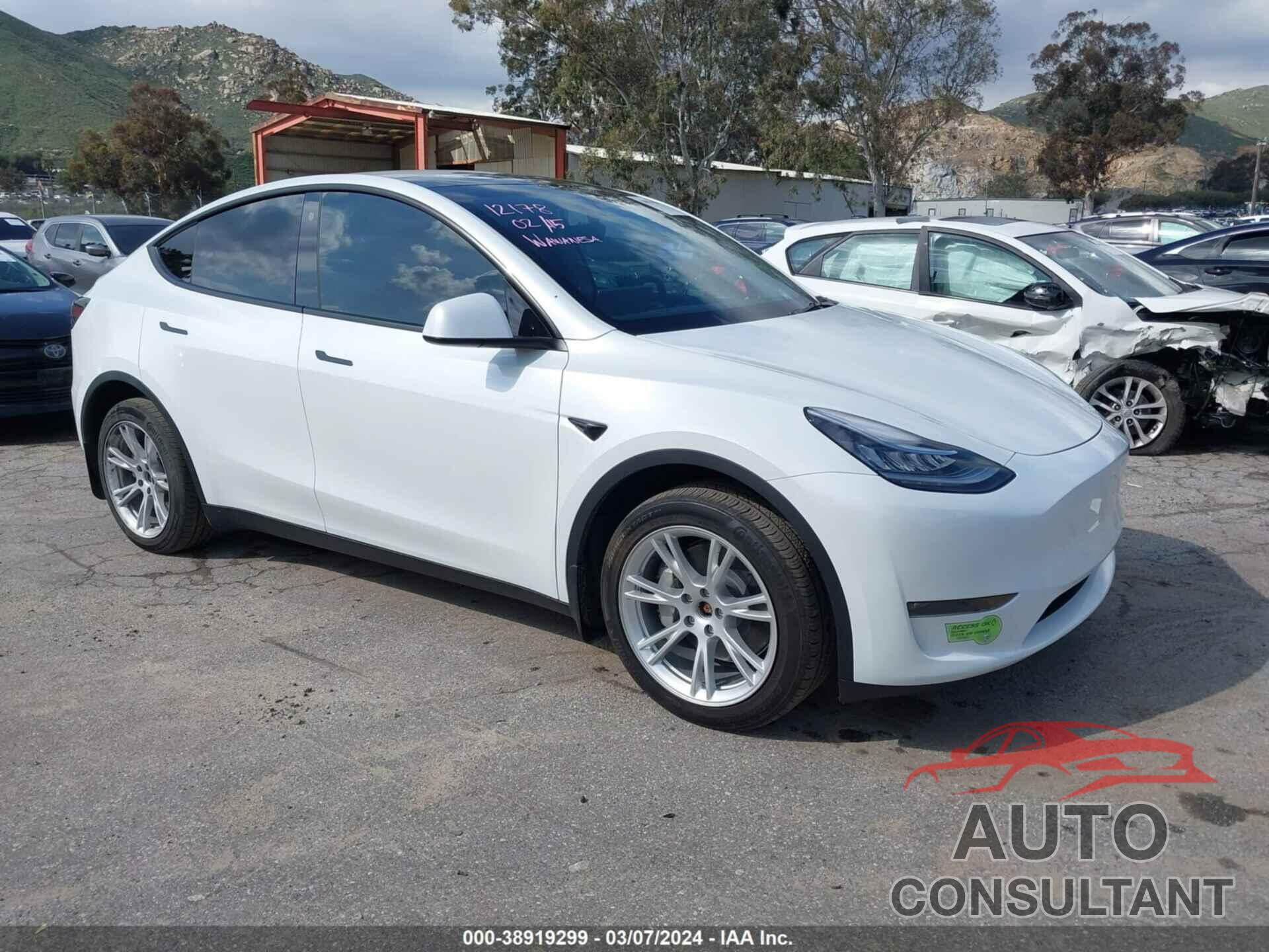 TESLA MODEL Y 2023 - 7SAYGDEE0PA074265