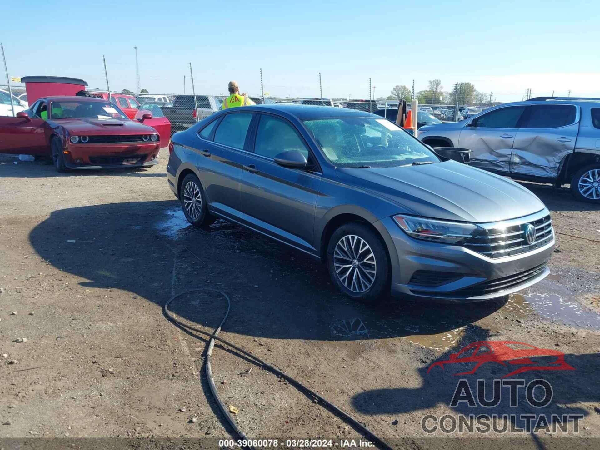 VOLKSWAGEN JETTA 2019 - 3VWCB7BU7KM156596