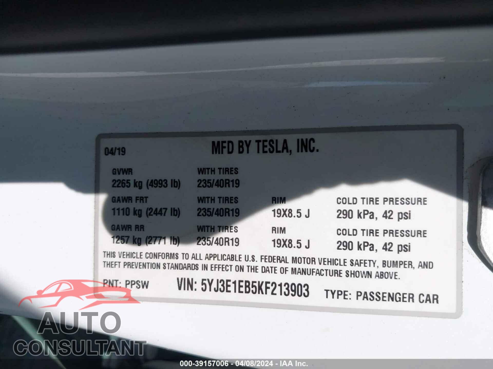 TESLA MODEL 3 2019 - 5YJ3E1EB5KF213903