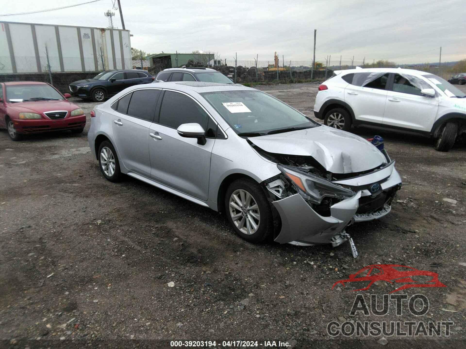 TOYOTA COROLLA 2023 - JTDBCMFE8P3013839