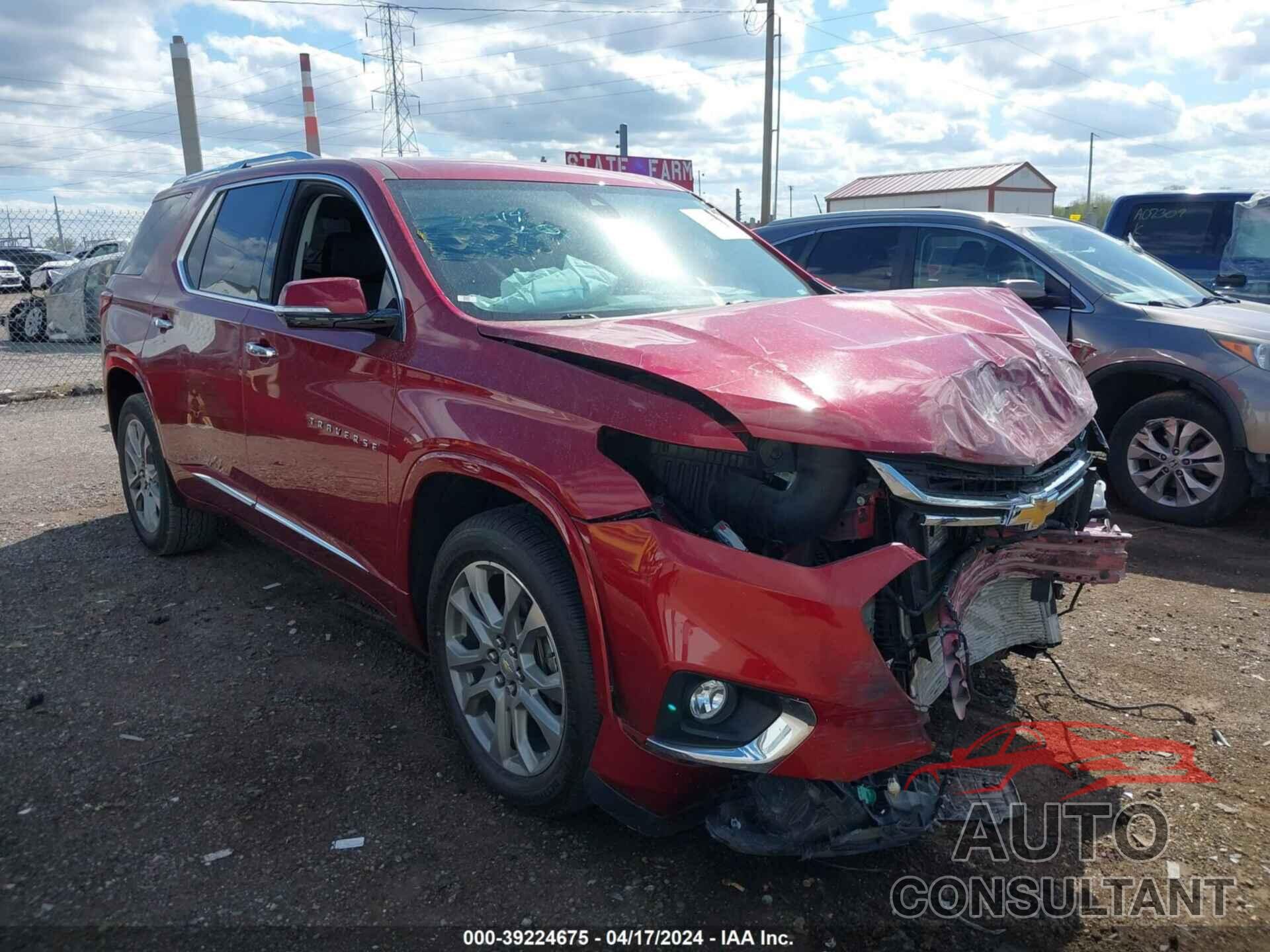 CHEVROLET TRAVERSE 2019 - 1GNERKKW3KJ134725