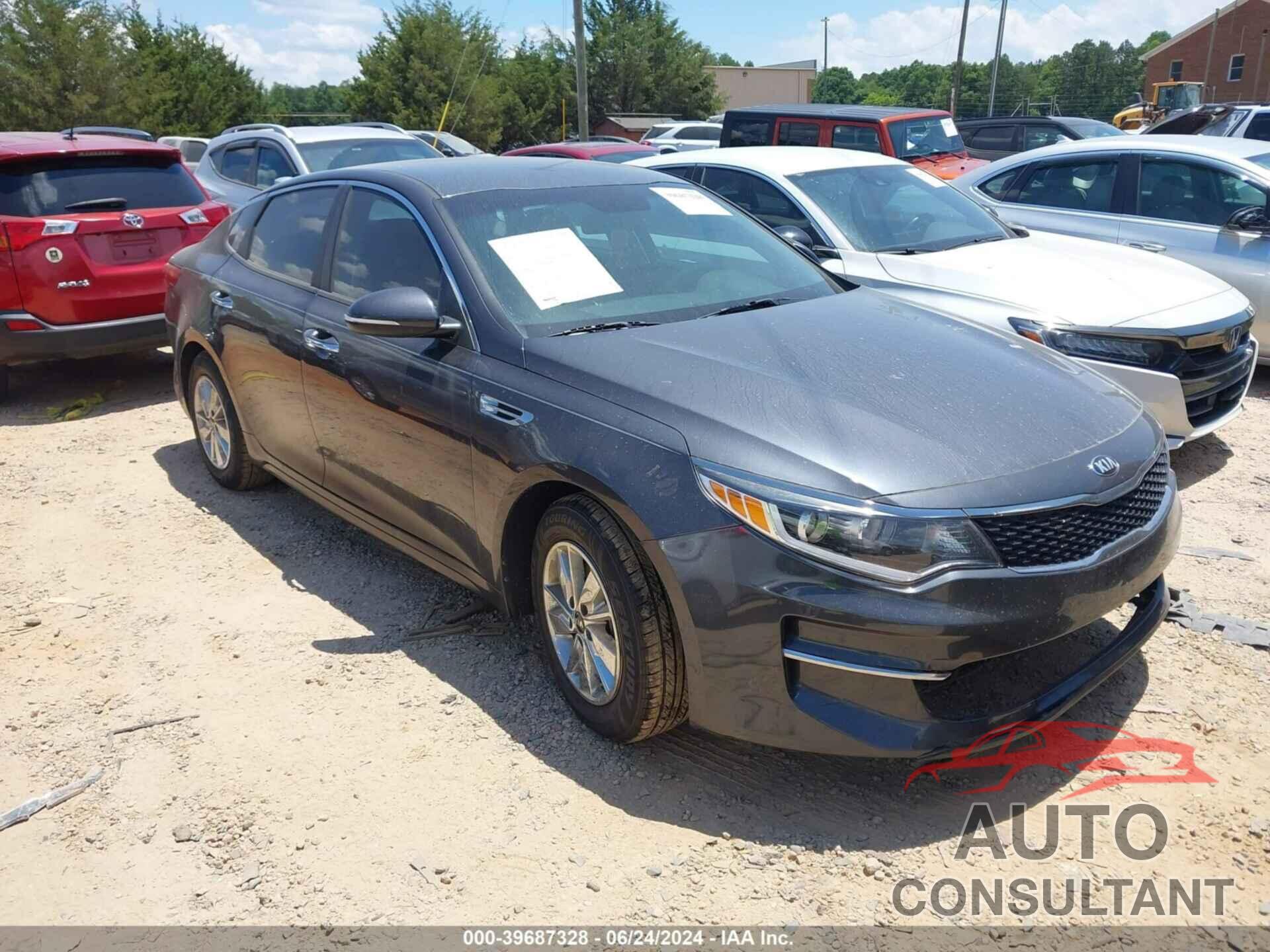 KIA OPTIMA 2018 - KNAGT4L36J5211093