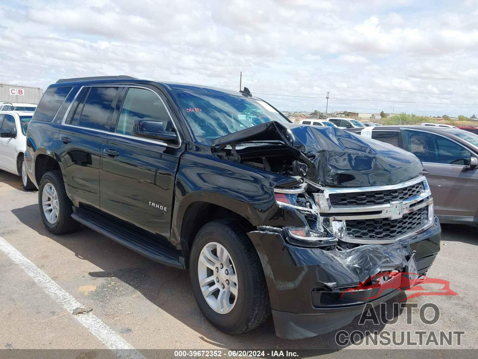 CHEVROLET TAHOE 2019 - 1GNSCBKC8KR361677