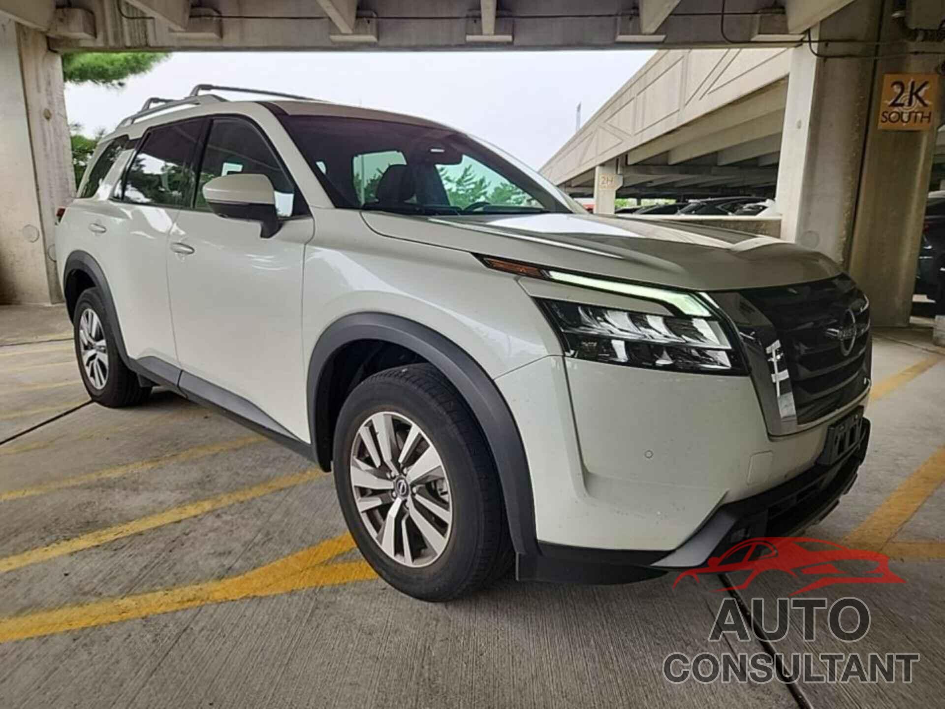 NISSAN PATHFINDER 2023 - 5N1DR3CC1PC204051