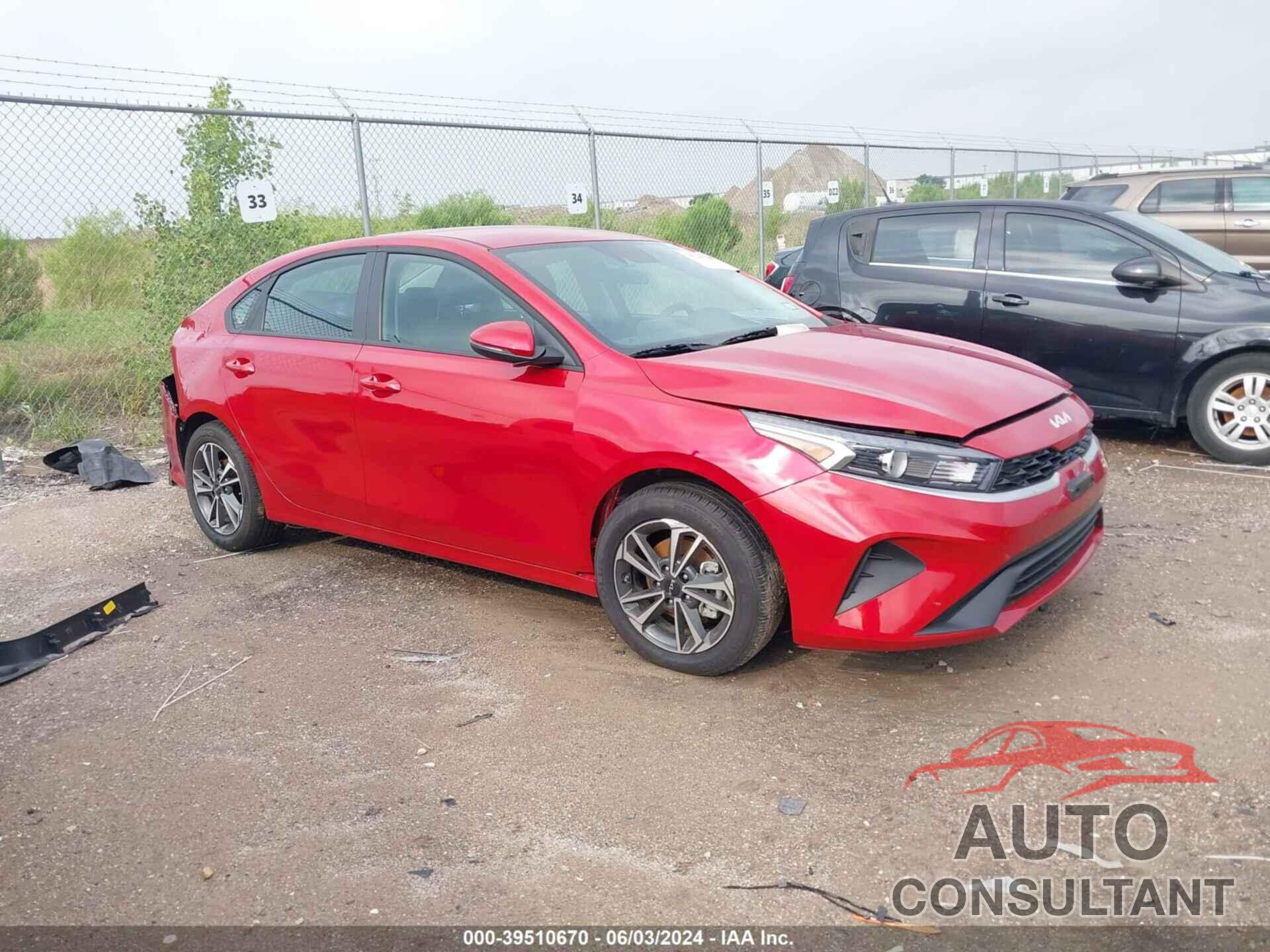 KIA FORTE 2024 - 3KPF24AD8RE757035
