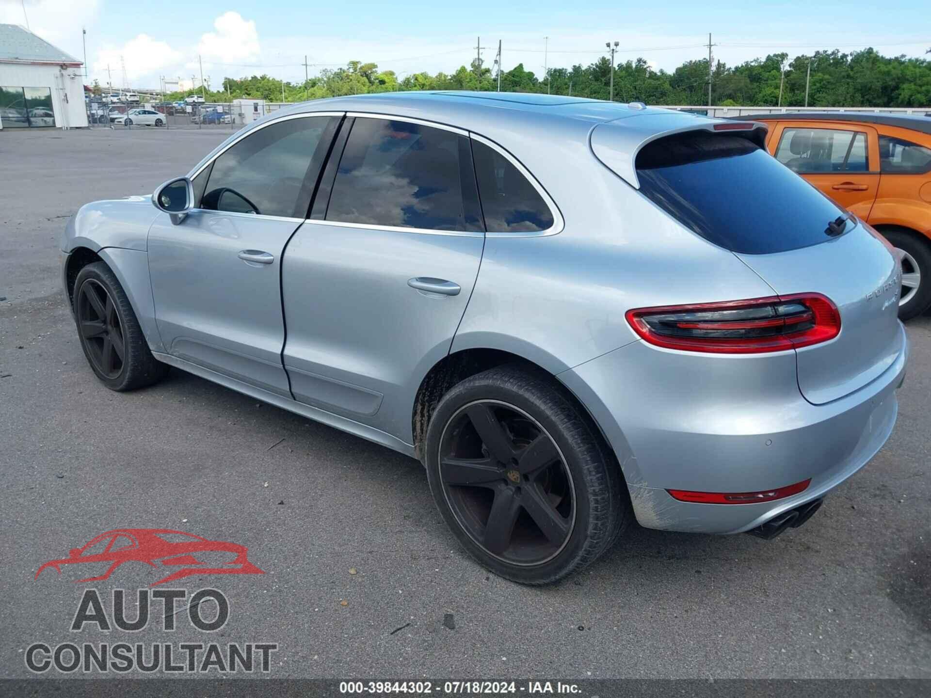 PORSCHE MACAN 2015 - WP1AB2A50FLB71633