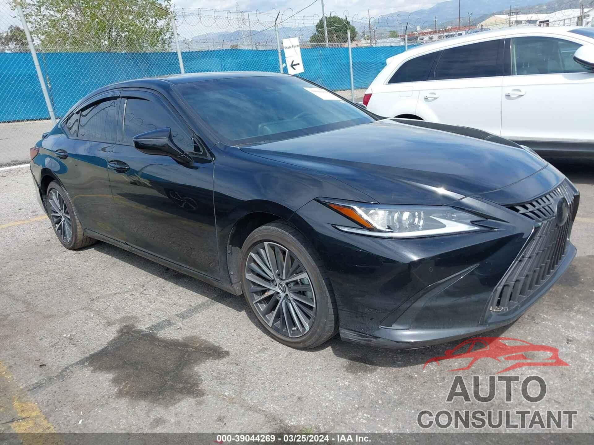 LEXUS ES 300H 2023 - 58ADA1C10PU030969