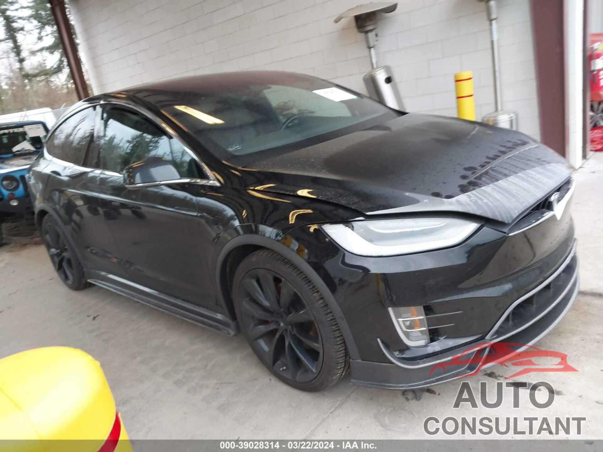 TESLA MODEL X 2020 - 5YJXCDE48LF303784