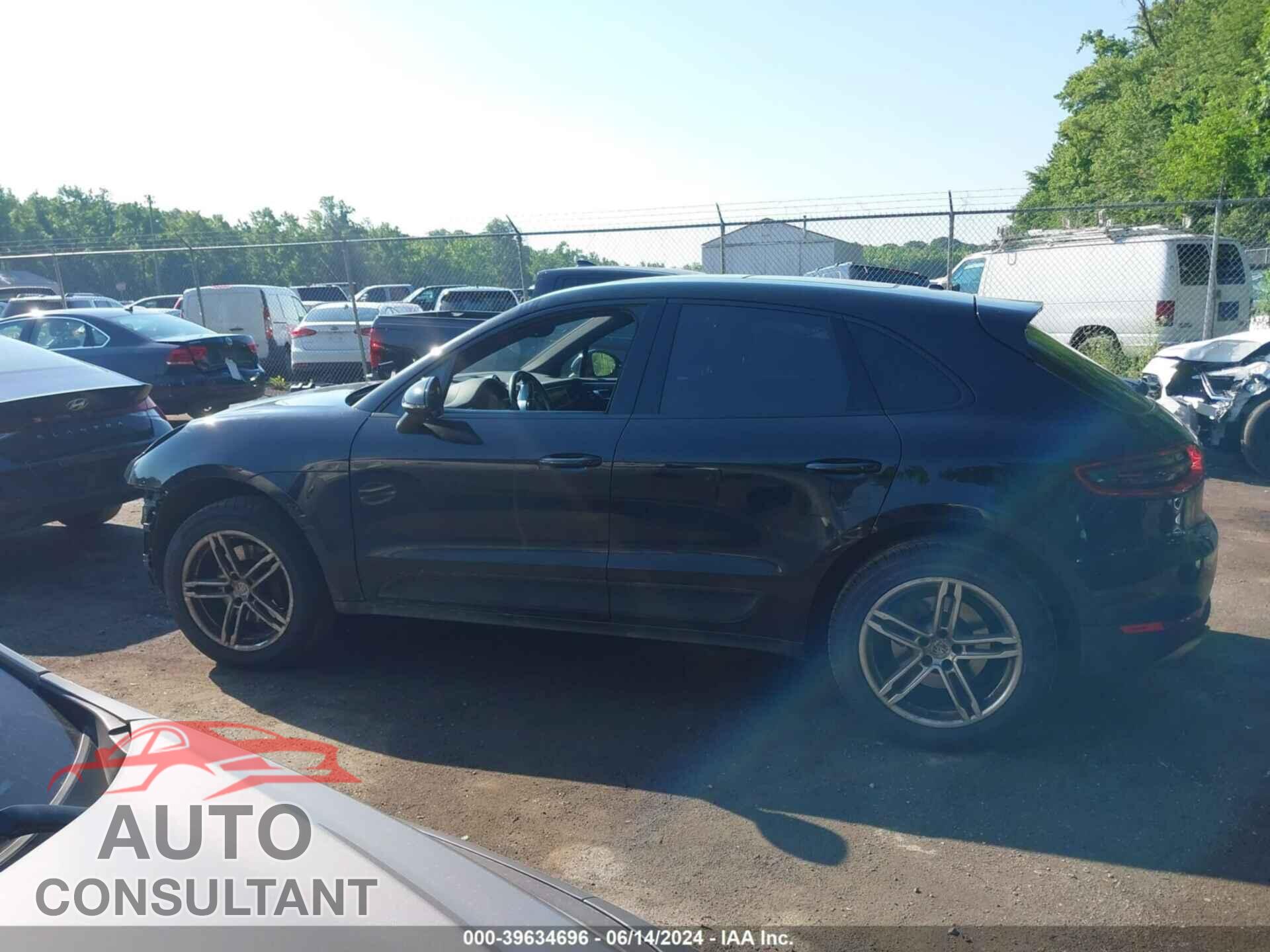 PORSCHE MACAN 2017 - WP1AA2A58HLB06177