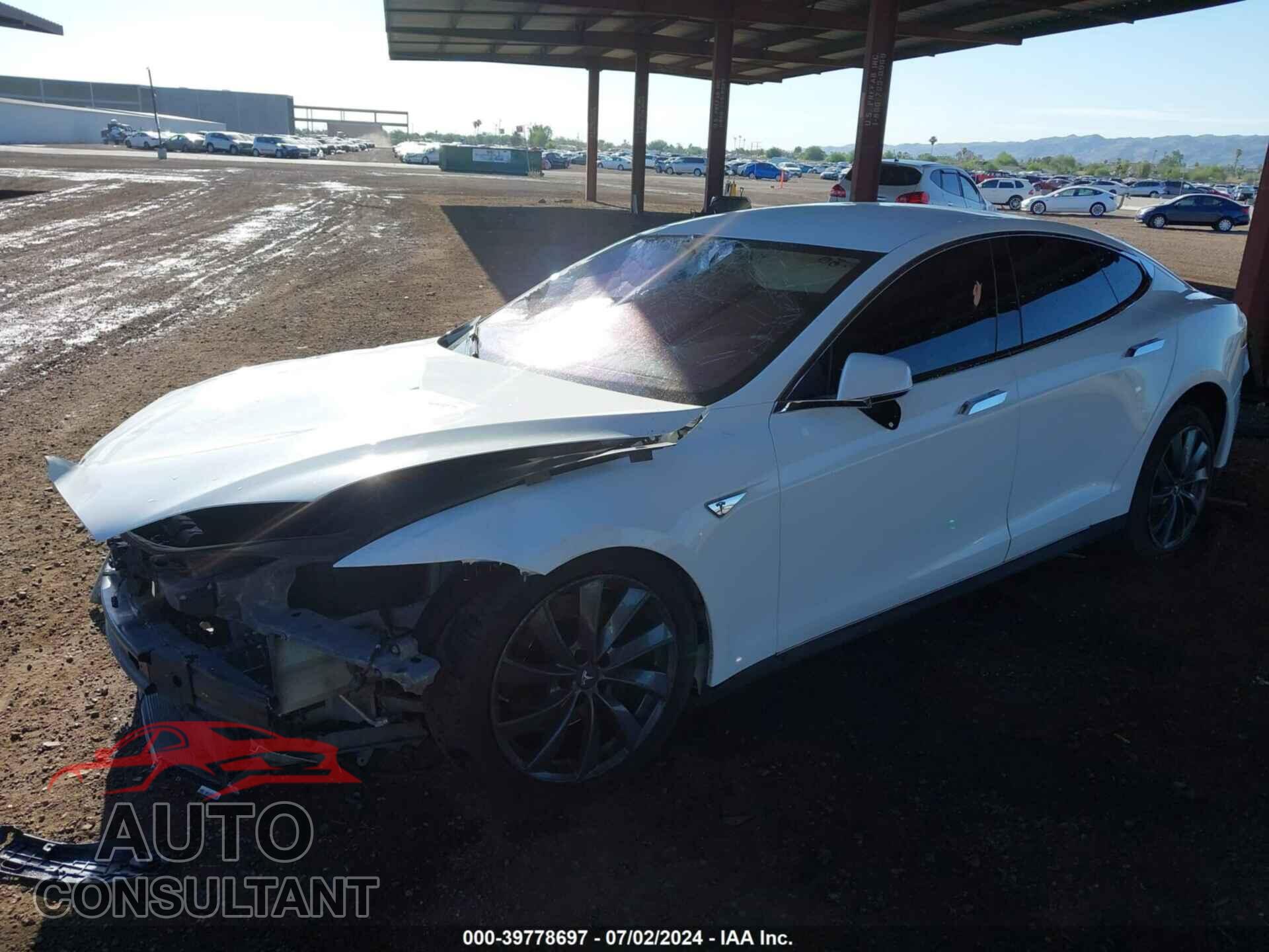 TESLA MODEL S 2016 - 5YJSA1E17GF115543
