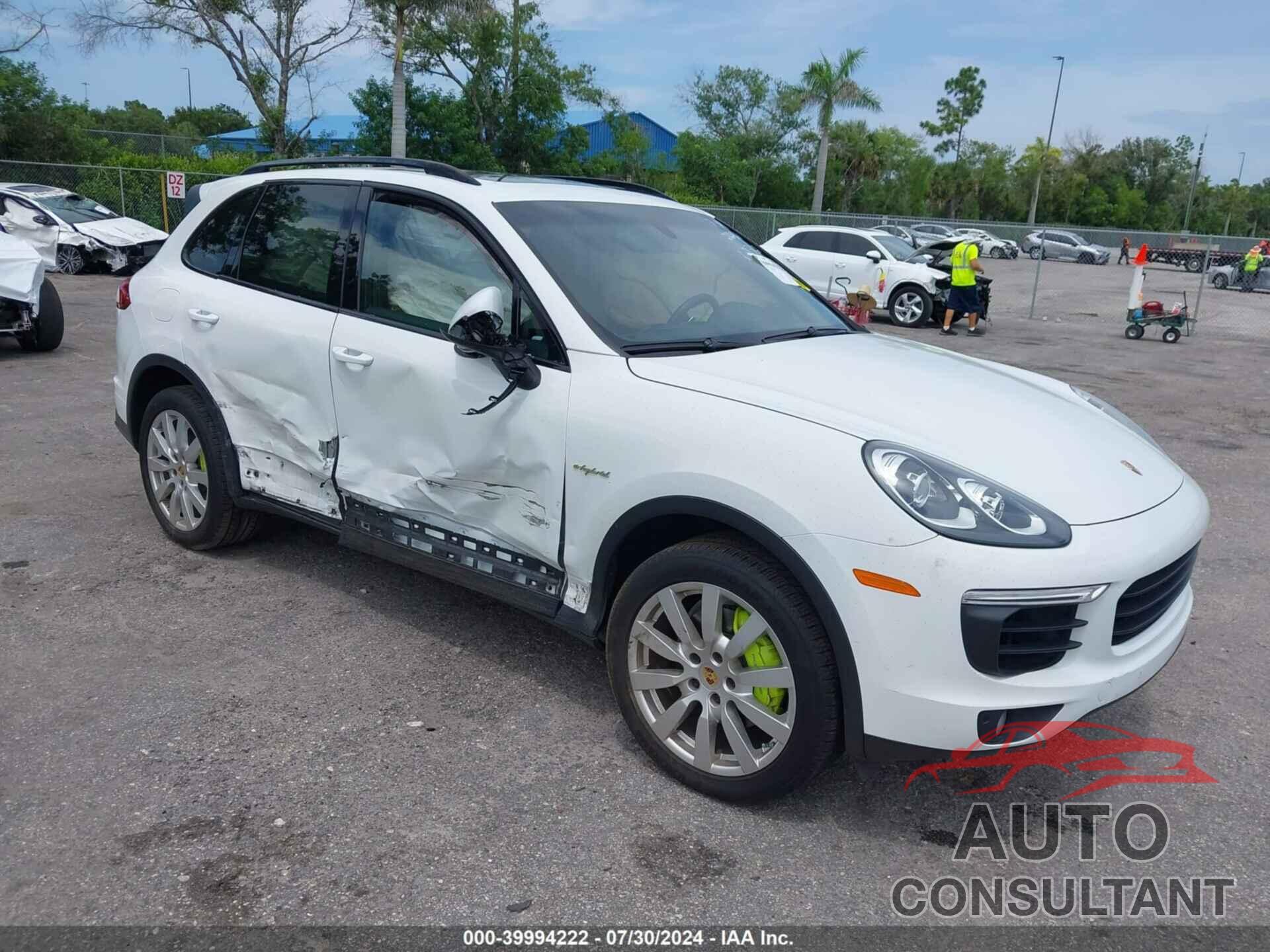 PORSCHE CAYENNE E-HYBRID 2016 - WP1AE2A22GLA62752