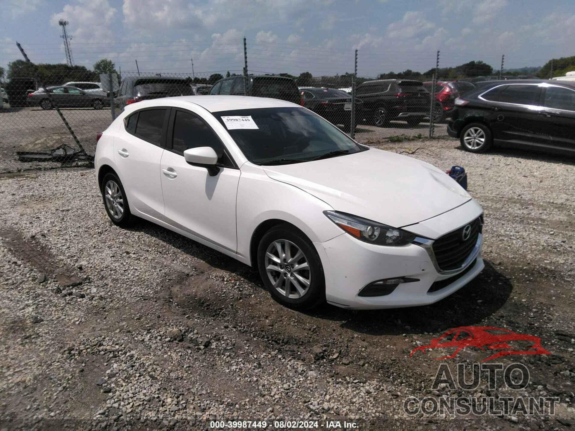 MAZDA MAZDA3 2018 - 3MZBN1K73JM202918