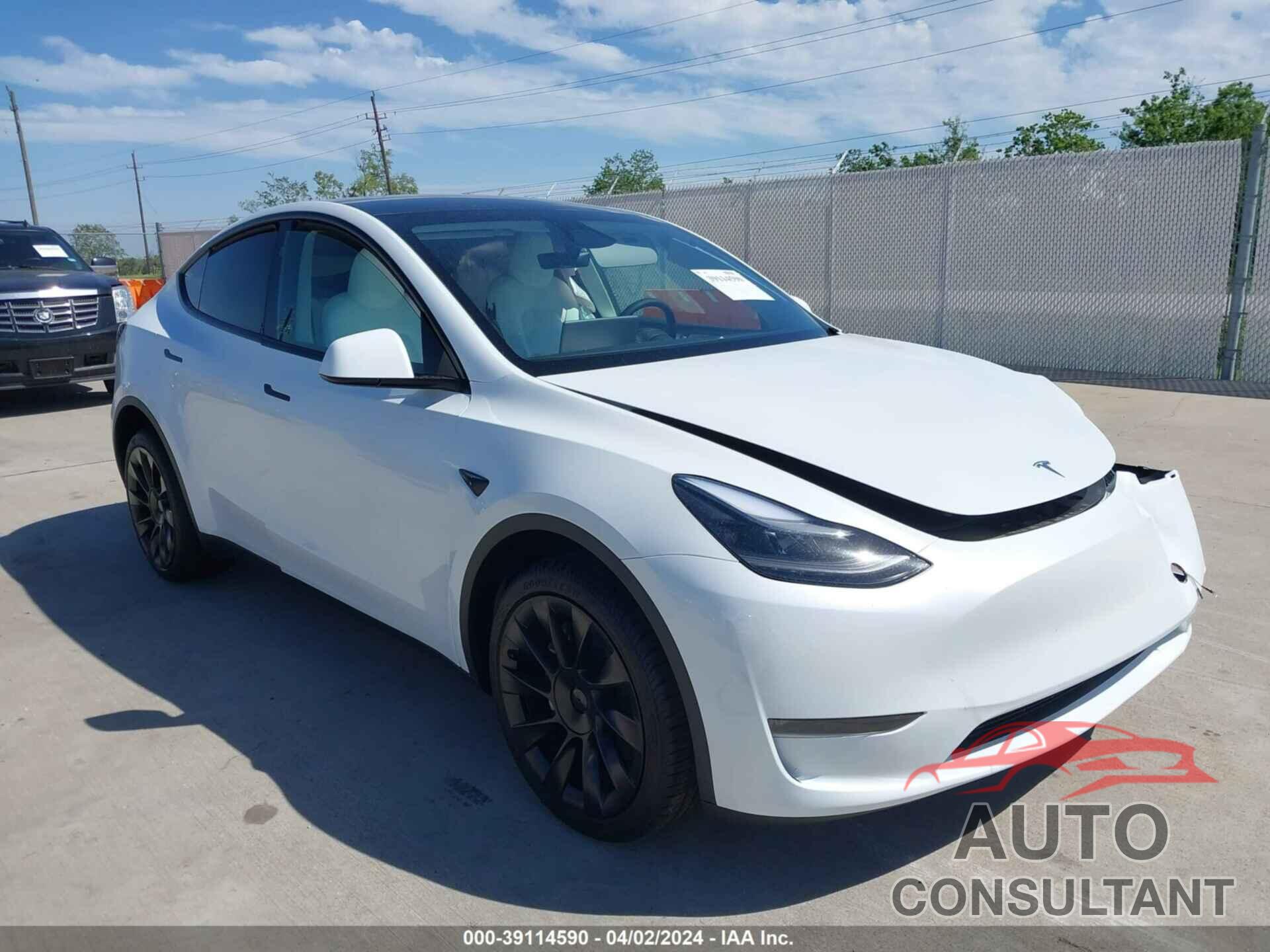 TESLA MODEL Y 2024 - 7SAYGDEE2RA257735