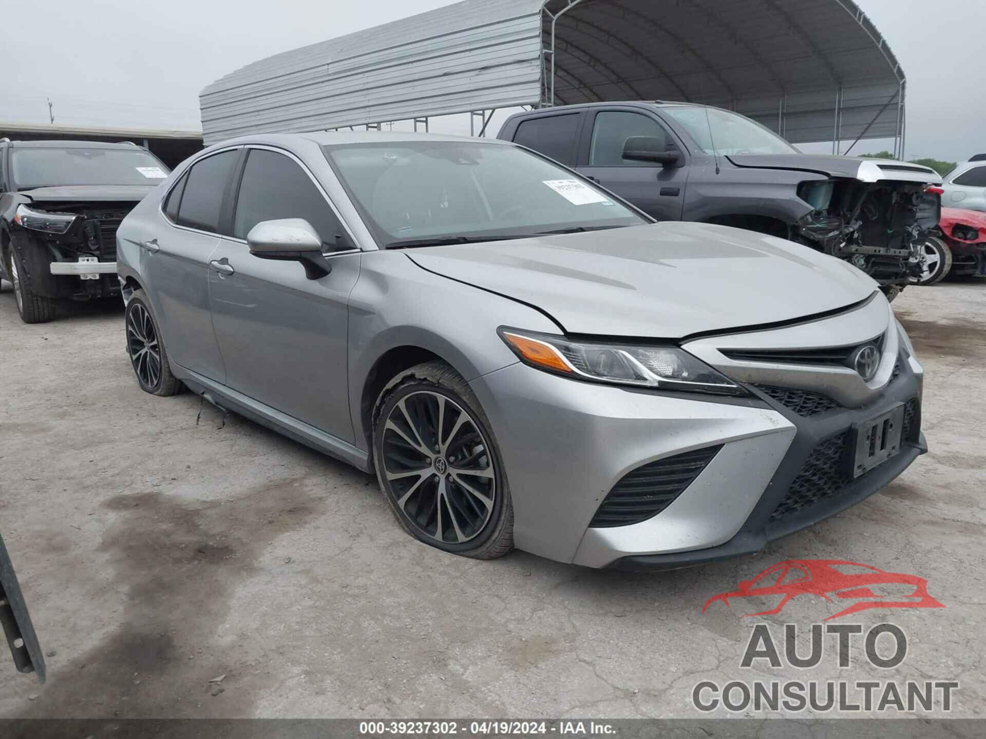 TOYOTA CAMRY 2020 - 4T1G11AK9LU975266