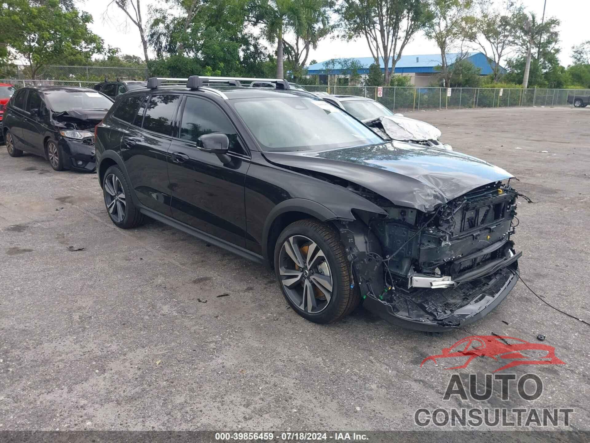 VOLVO V60 CROSS COUNTRY 2024 - YV4L12WY3R2137662