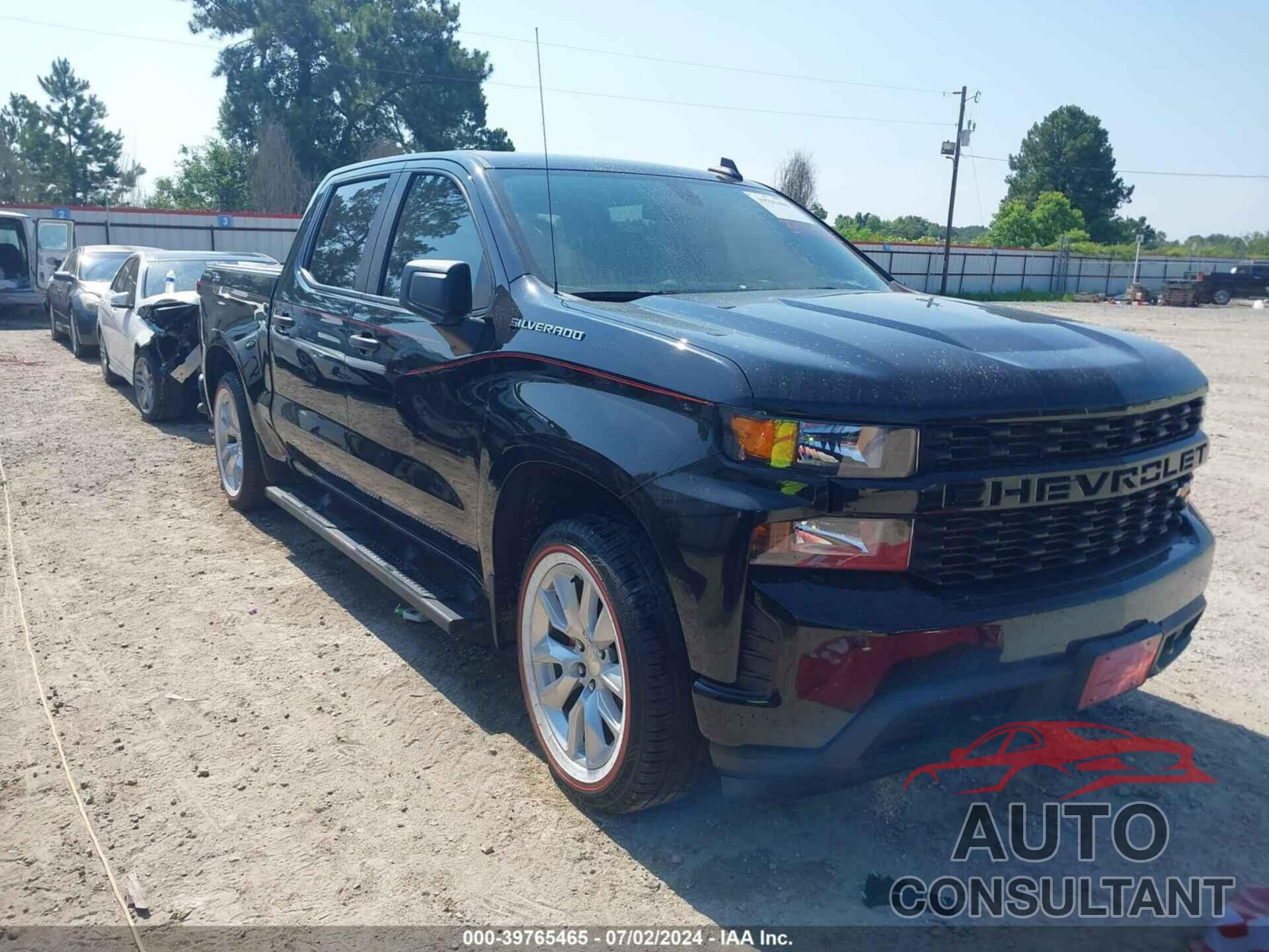 CHEVROLET SILVERADO 1500 2021 - 1GCPWBEH1MZ130054